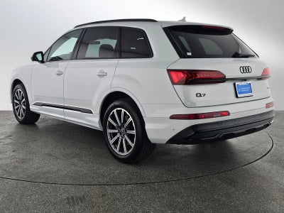 2023 Audi Q7 Premium Plus