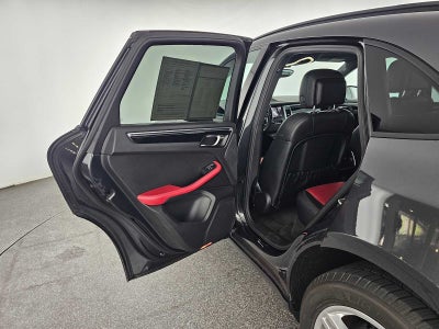 2017 Porsche Macan AWD