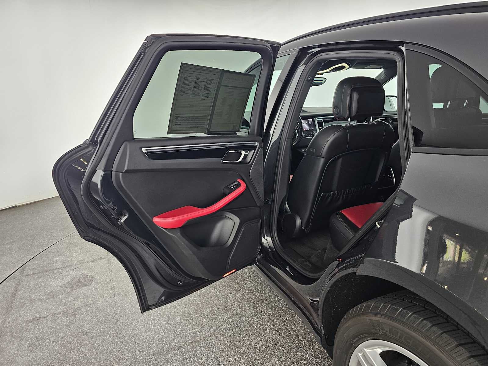 2017 Porsche Macan AWD