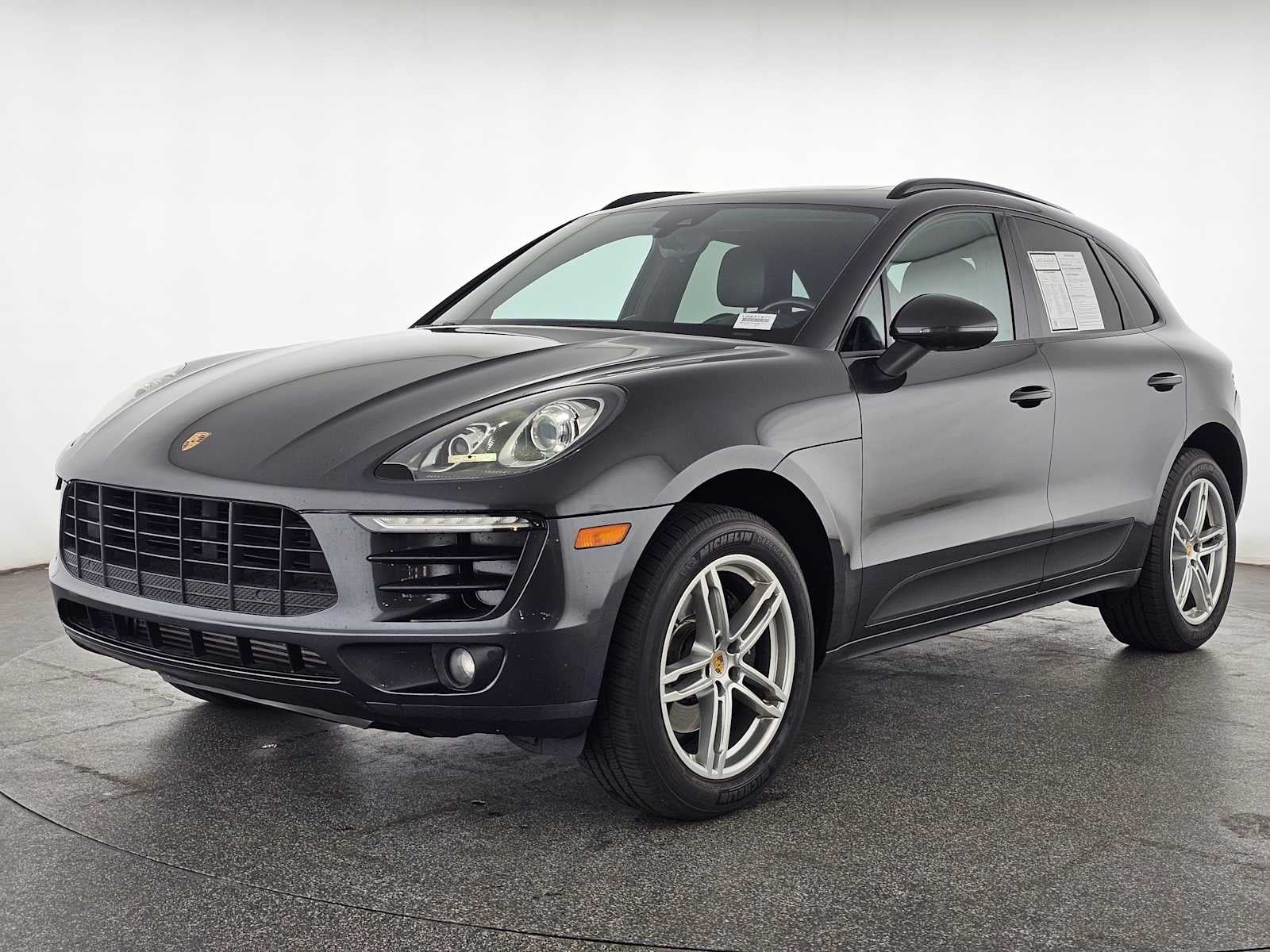 2017 Porsche Macan AWD