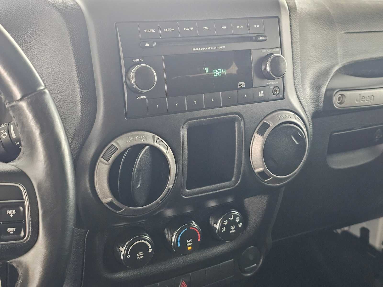 2016 Jeep Wrangler Sport