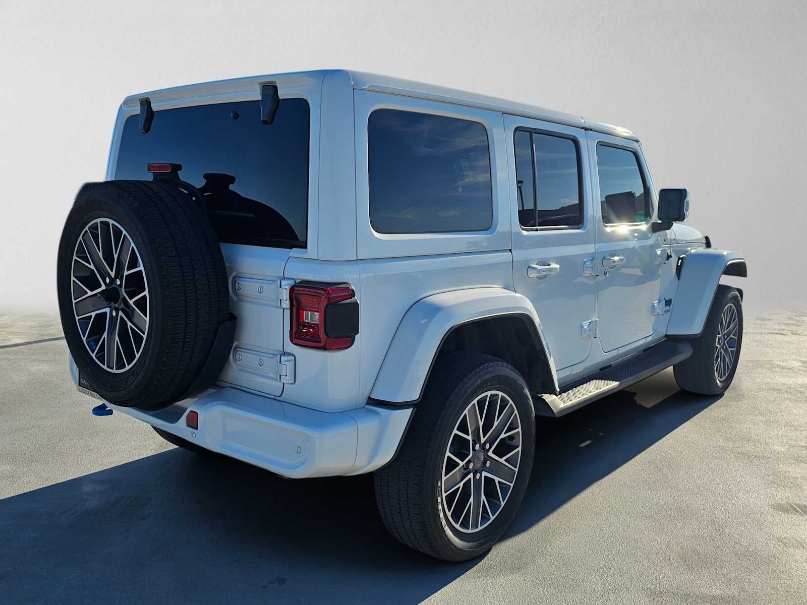 2022 Jeep Wrangler 4xe Unlimited Sahara High Altitude