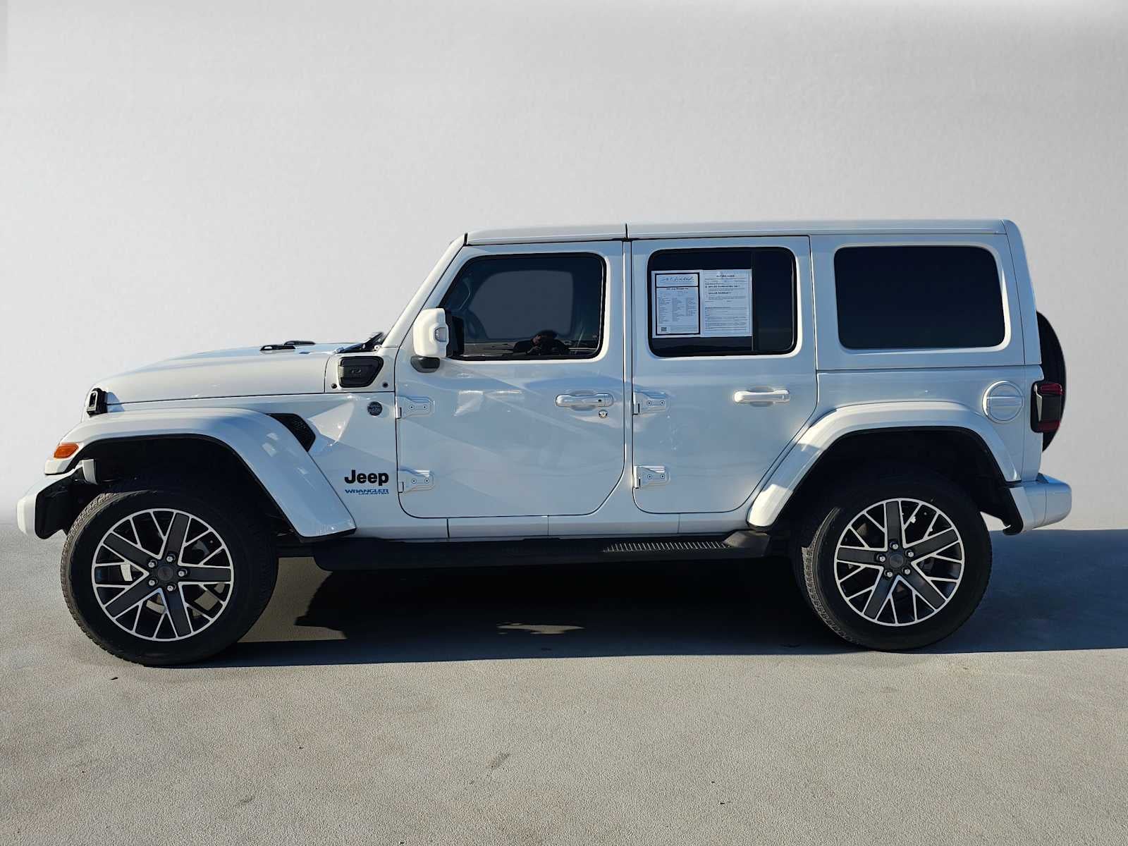 2022 Jeep Wrangler 4xe Unlimited Sahara High Altitude