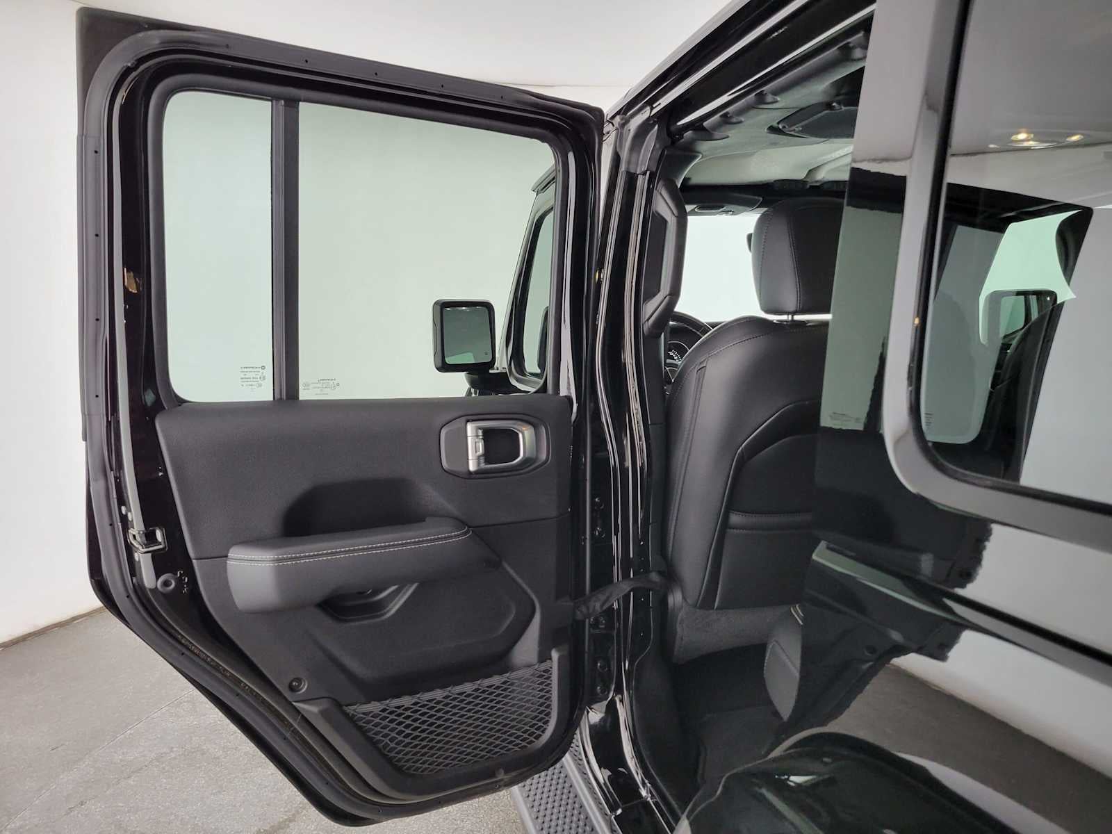 2022 Jeep Wrangler 4xe Unlimited Sahara
