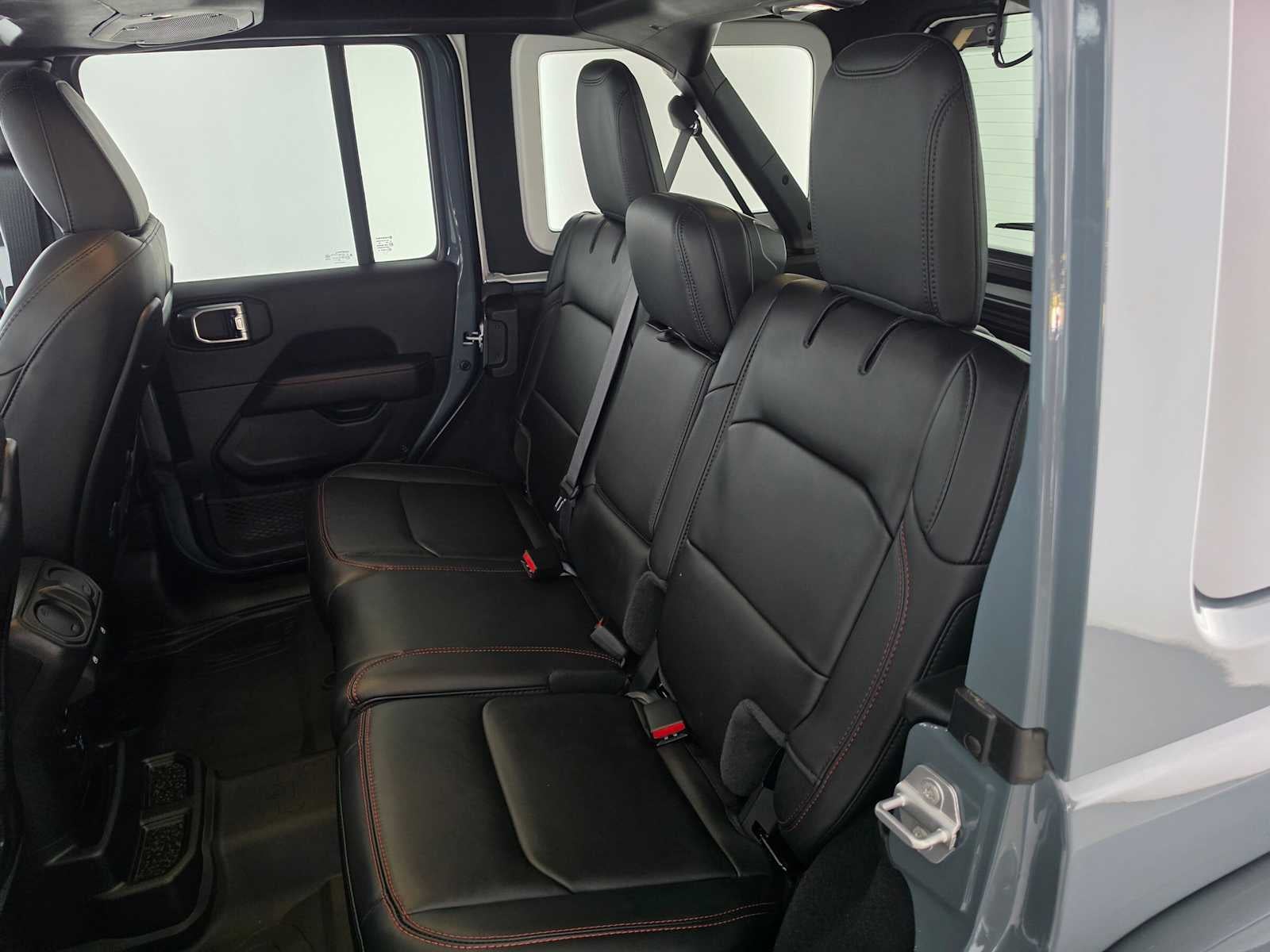 2025 Jeep Wrangler Rubicon X