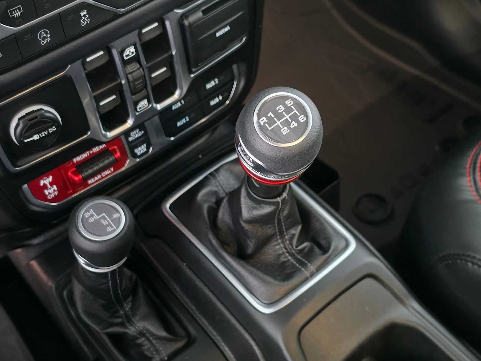 2025 Jeep Wrangler Rubicon X