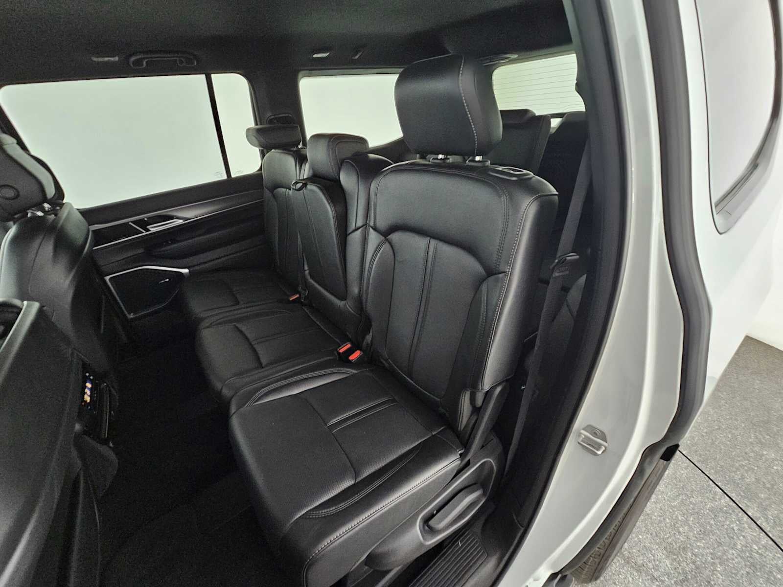 2025 Jeep Wagoneer Series II