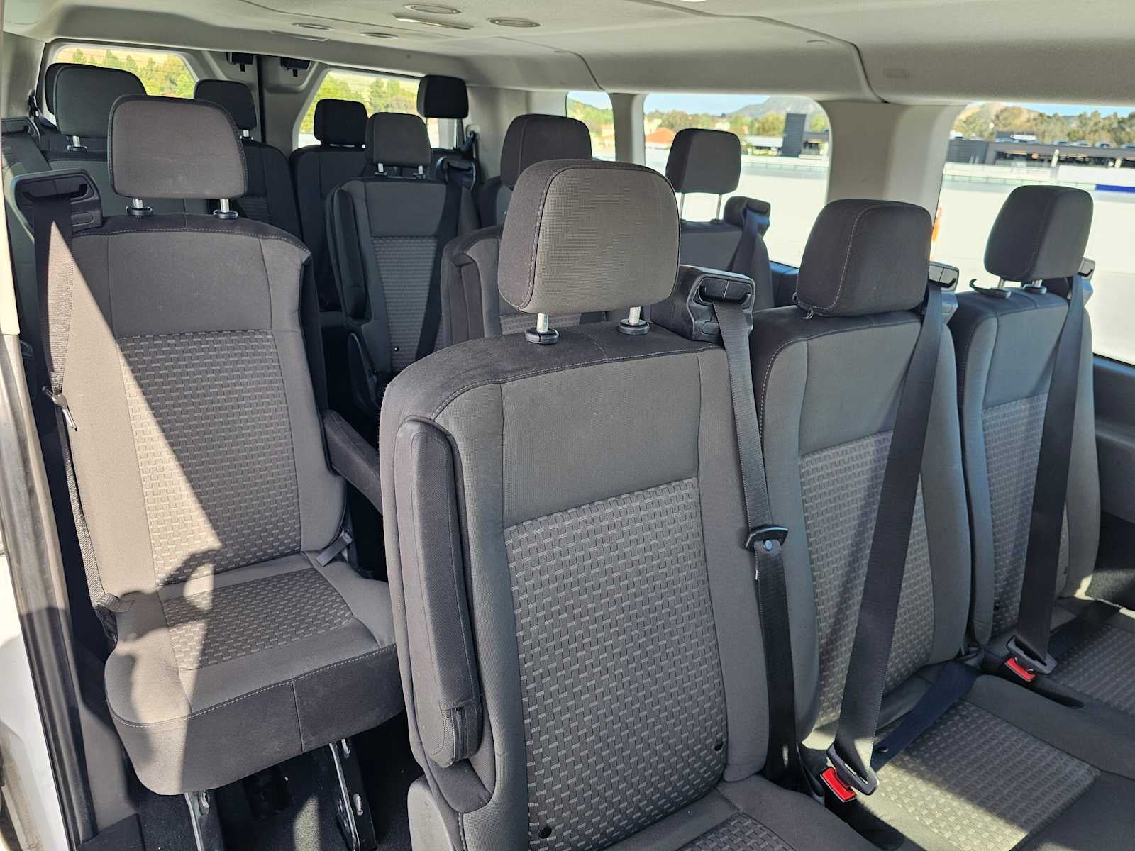 2023 Ford Transit Passenger Wagon XLT