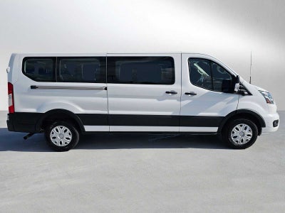 2023 Ford Transit Passenger Wagon XLT