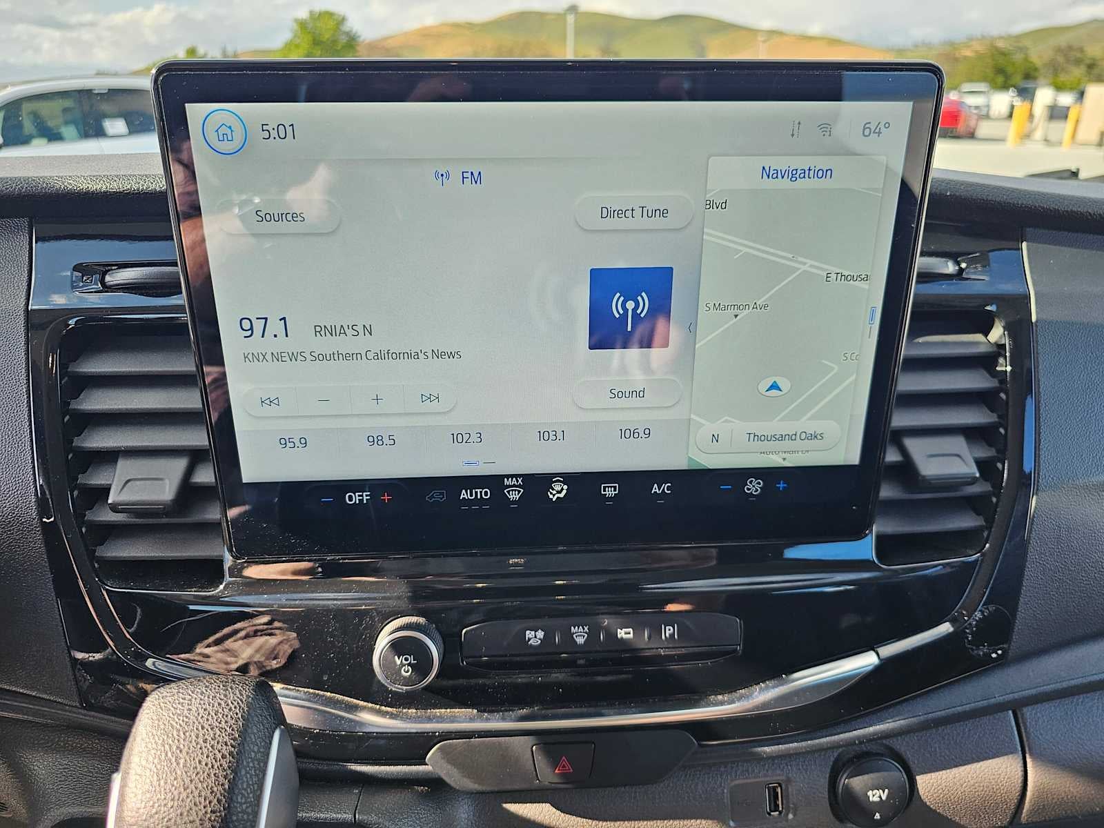 2023 Ford Transit Passenger Wagon XLT