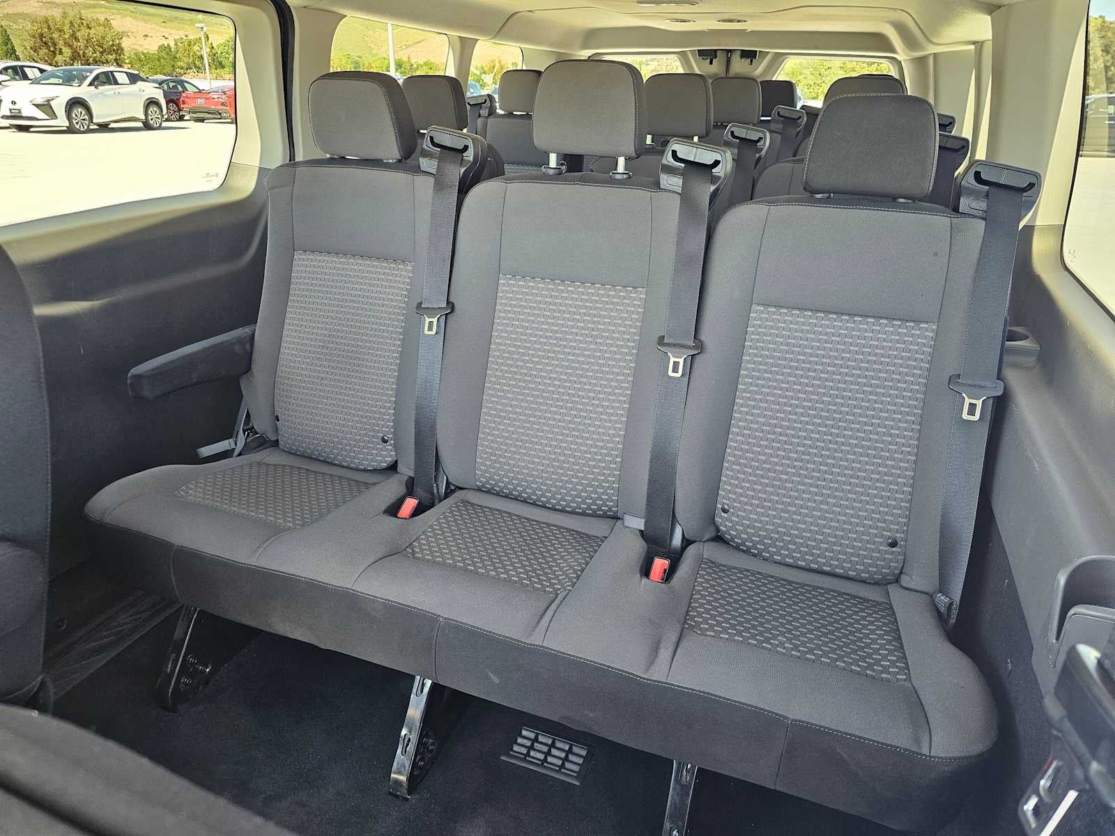 2023 Ford Transit Passenger Wagon XLT