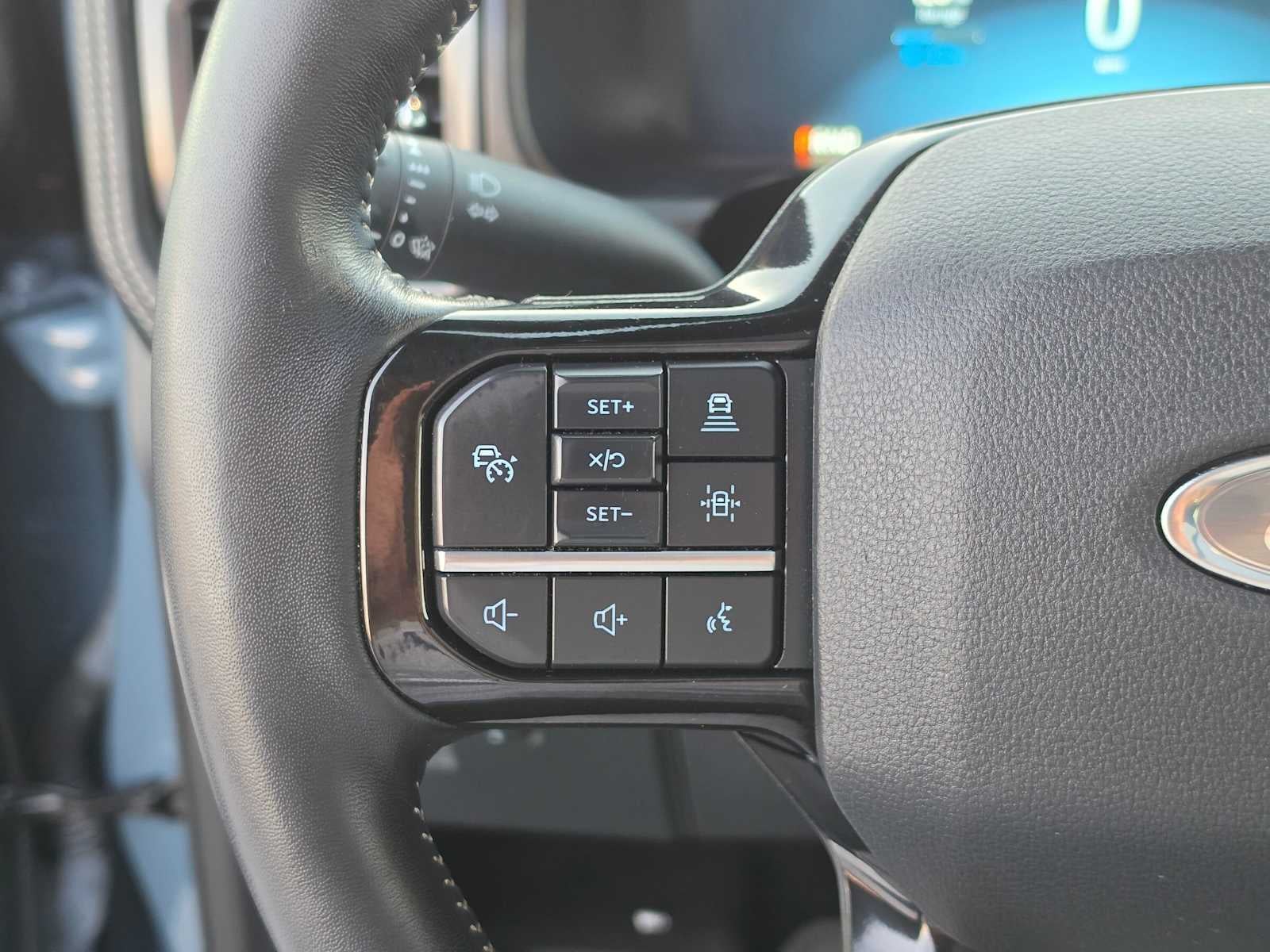 2023 Ford F-150 Lightning Platinum