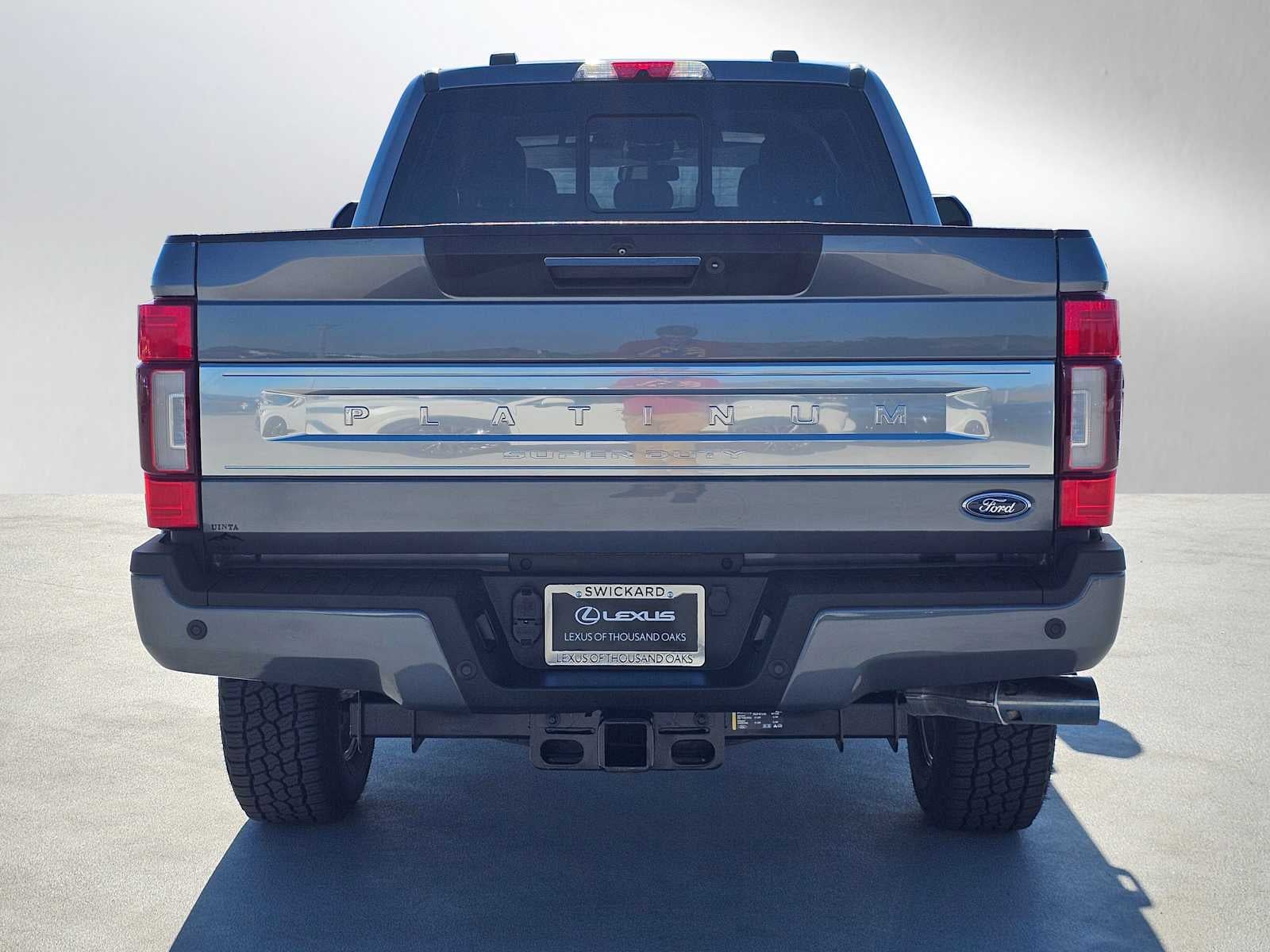 2022 Ford Super Duty F-350 SRW Pickup Platinum