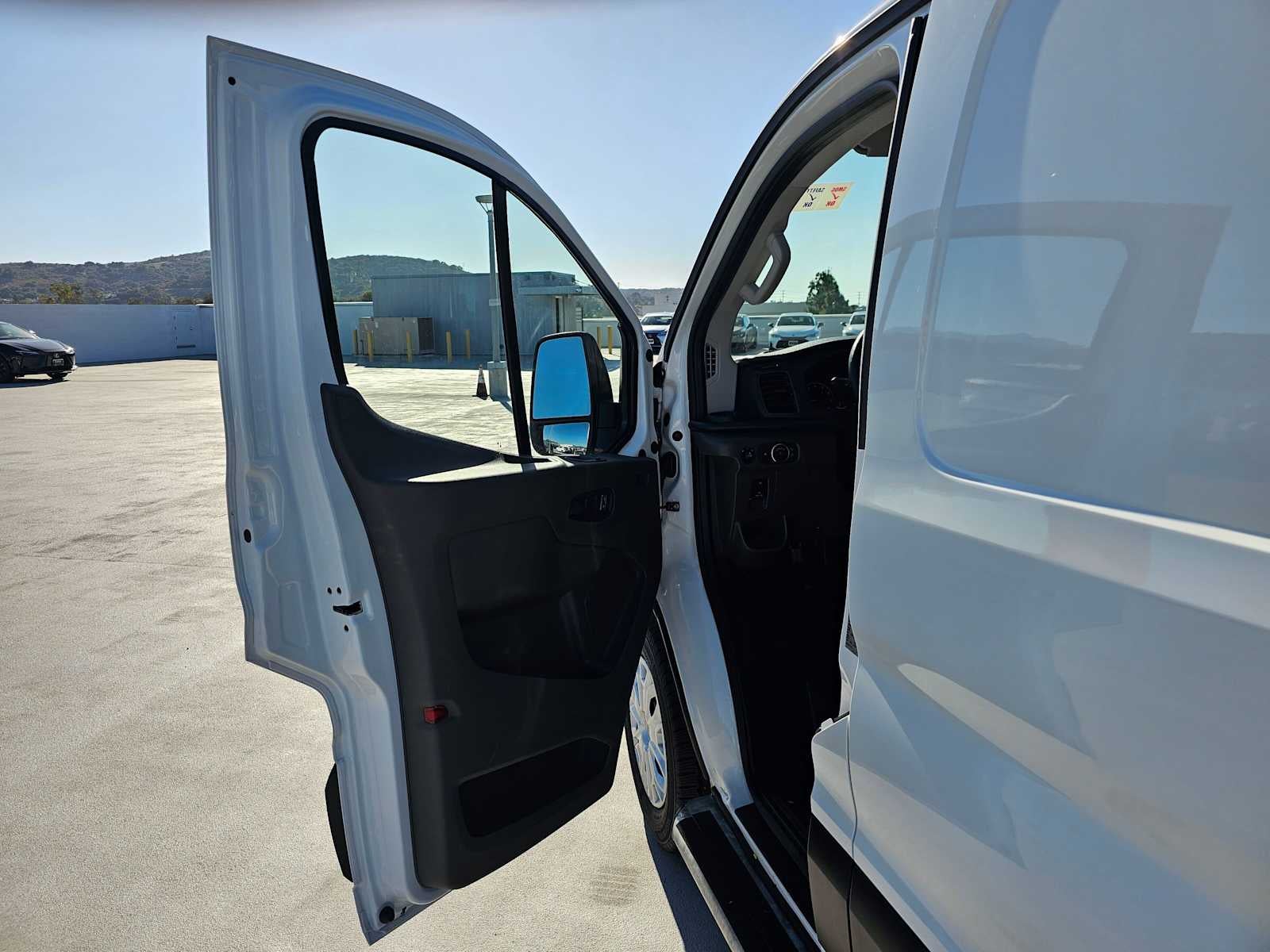 2025 Ford Transit Cargo Van T-250 130" Low Rf 9070 GVWR RWD