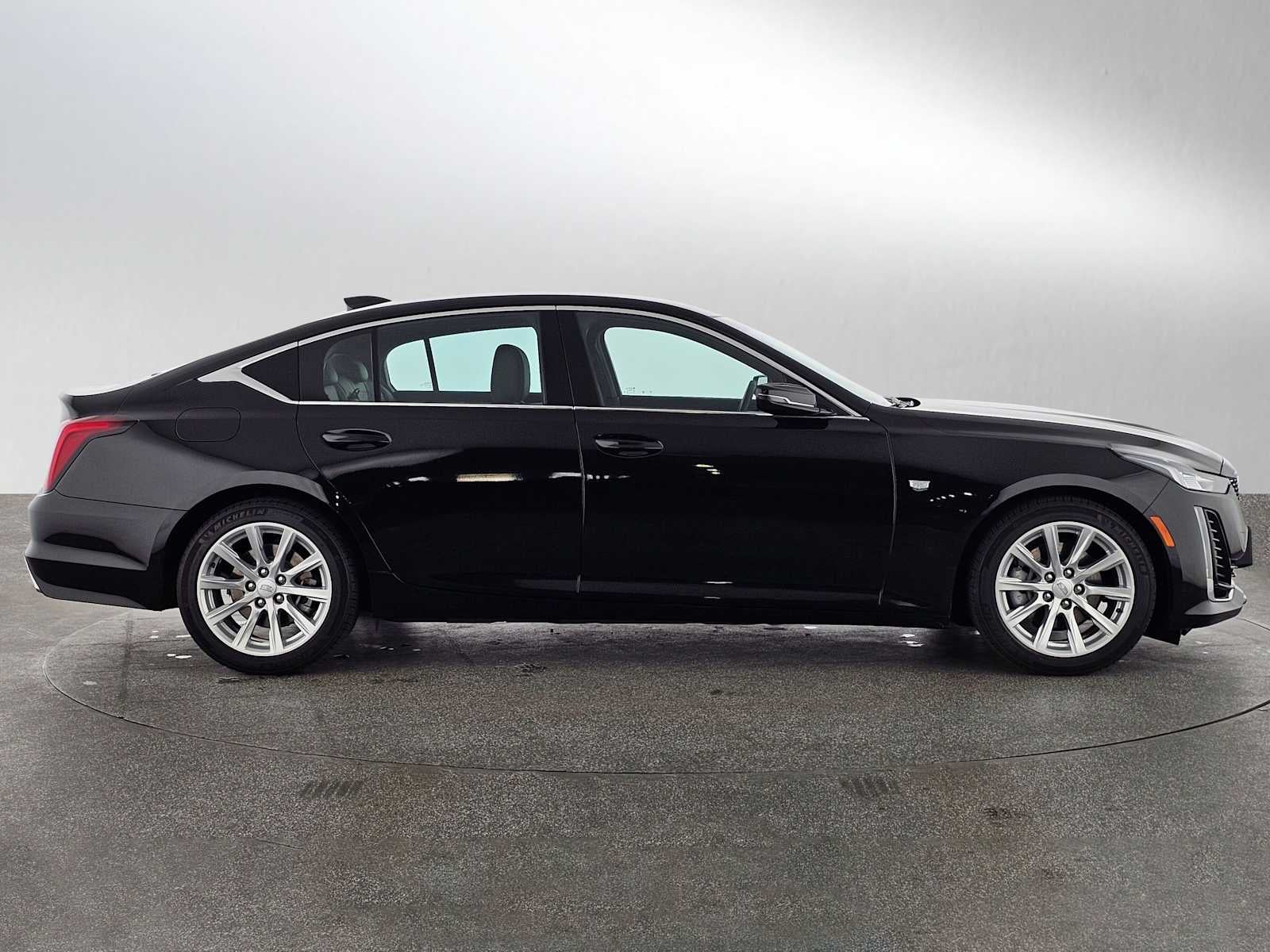 2023 Cadillac CT5 Luxury