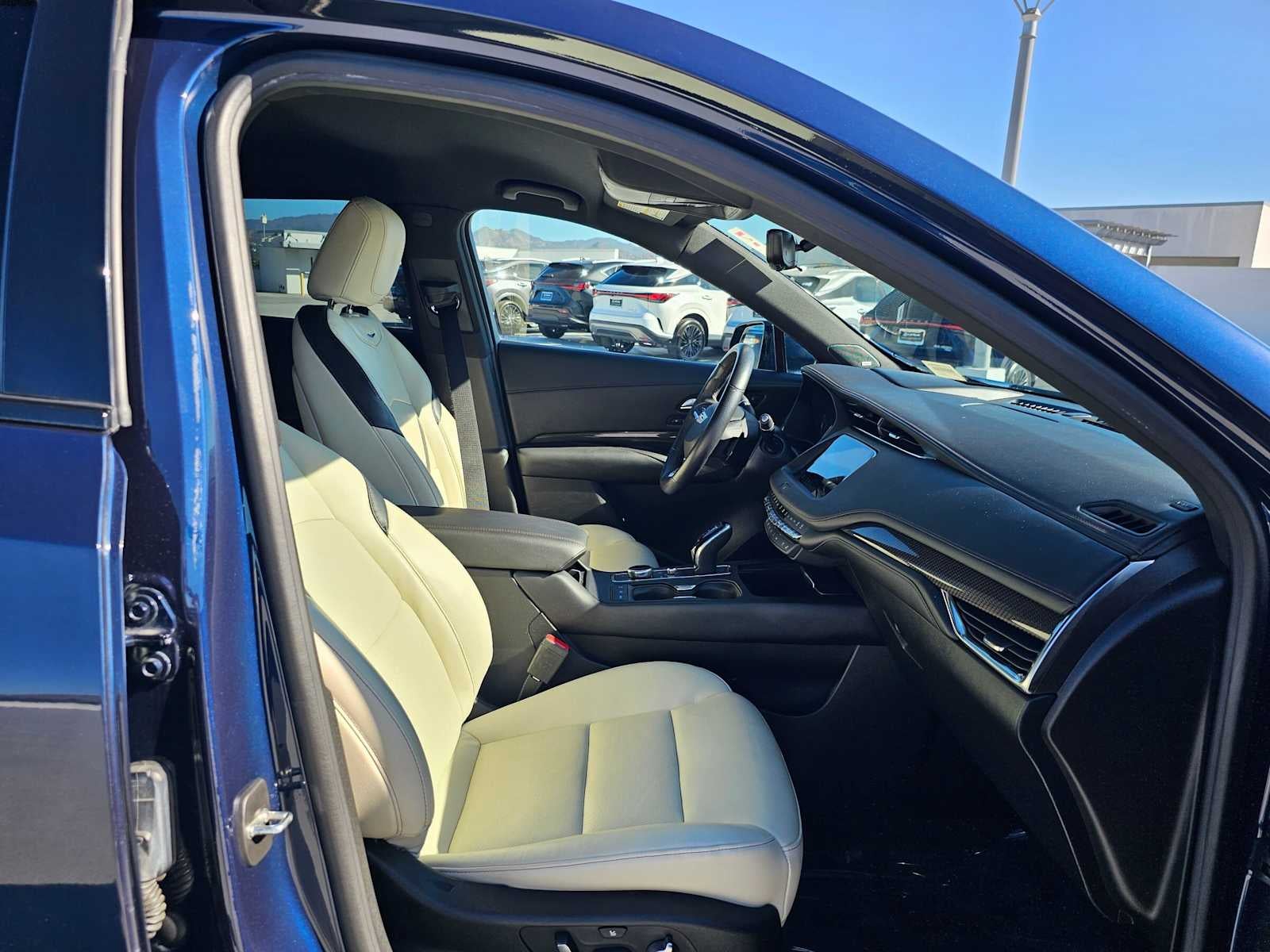 2022 Cadillac XT4 FWD Sport