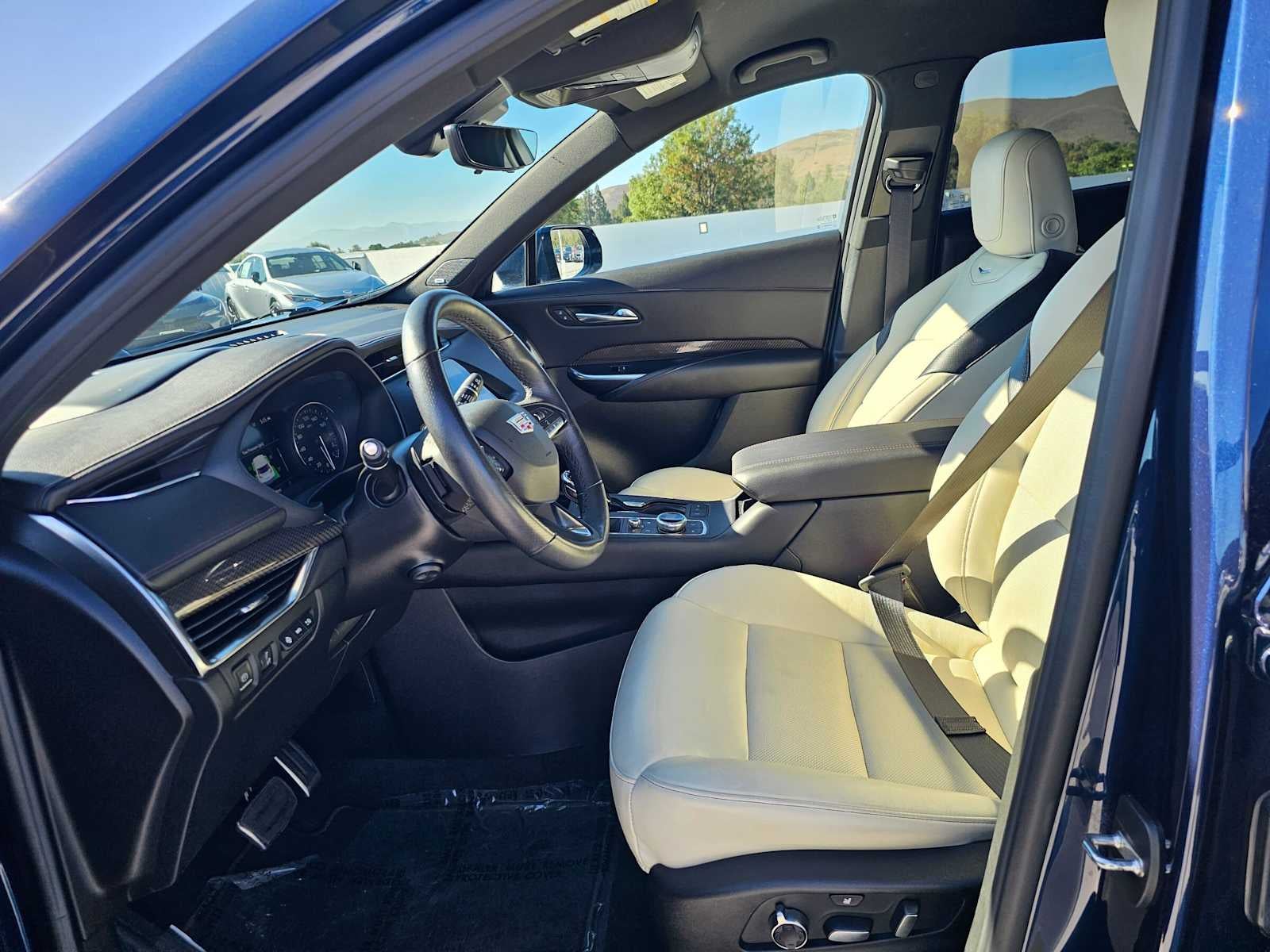 2022 Cadillac XT4 FWD Sport