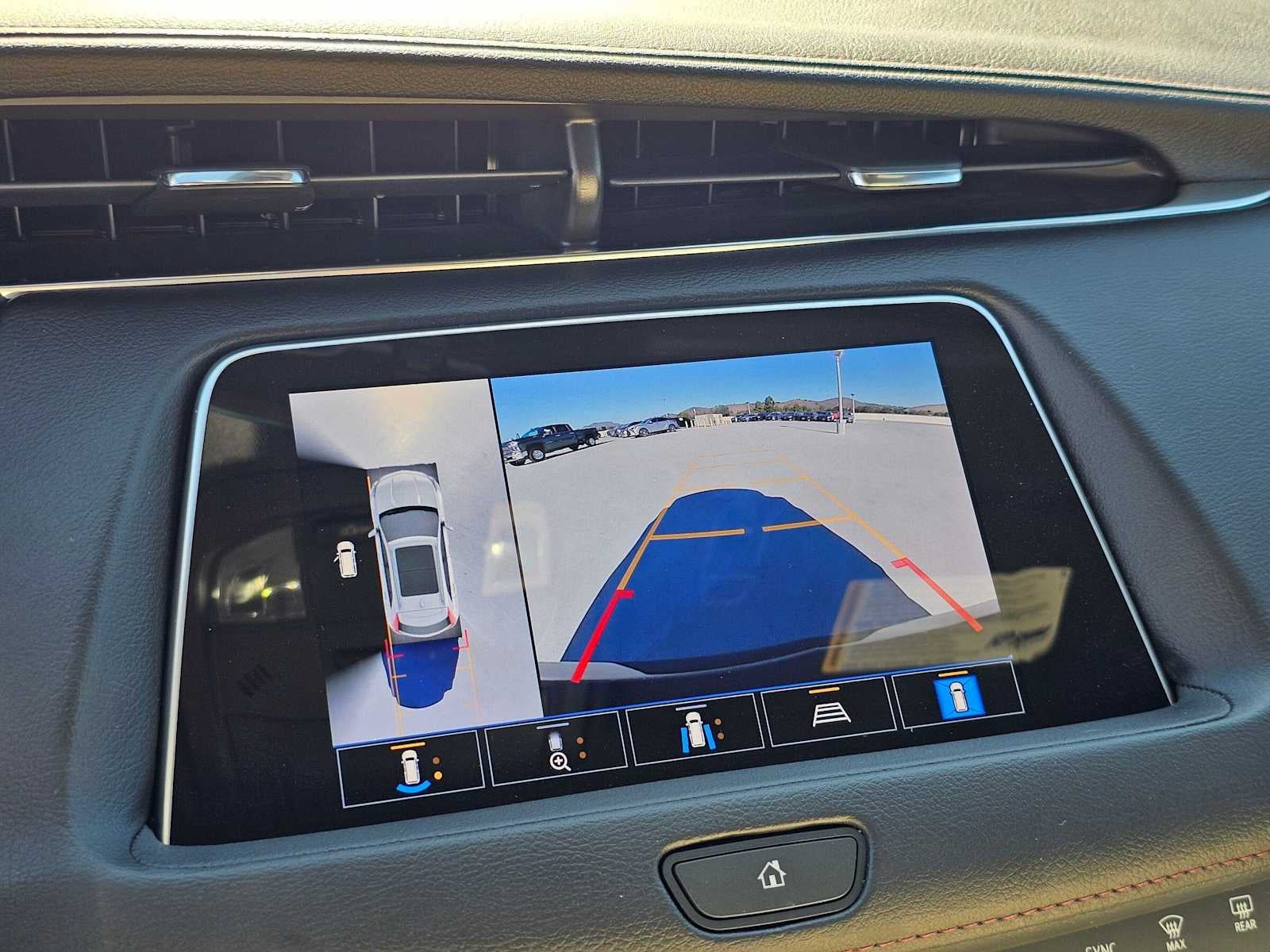 2022 Cadillac XT4 FWD Sport