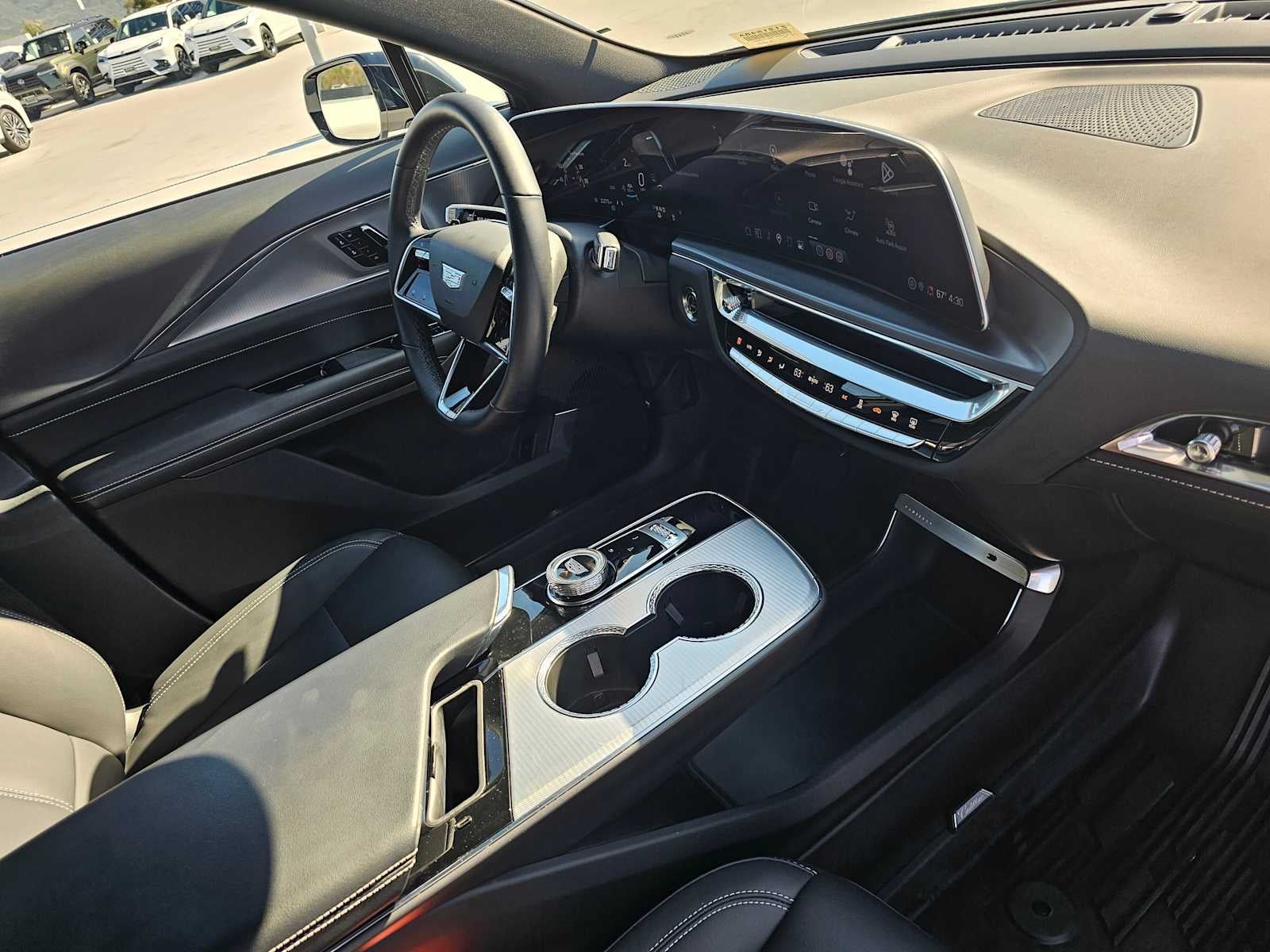 2024 Cadillac LYRIQ Tech