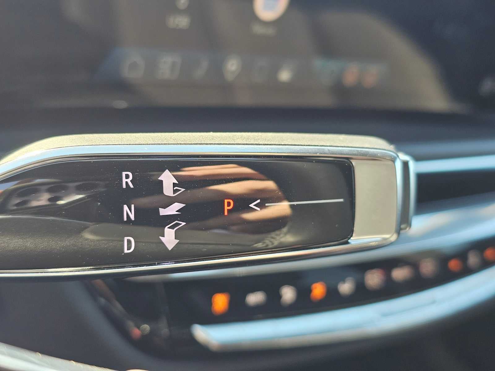 2024 Cadillac LYRIQ Tech