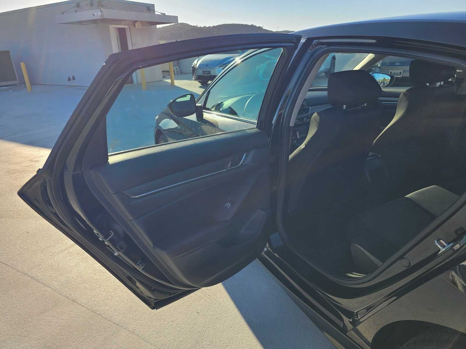 2019 Honda Accord Sedan LX 1.5T