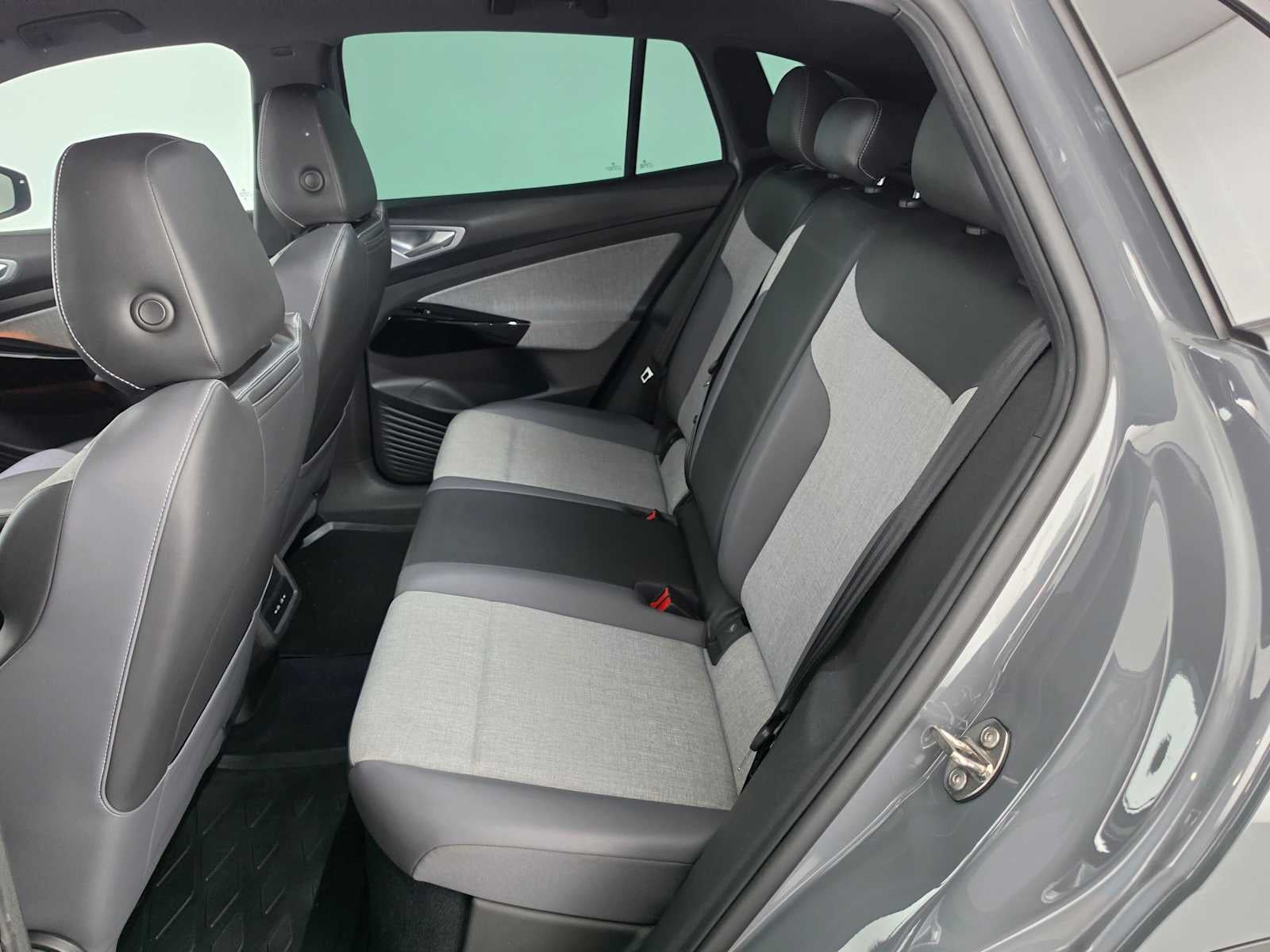 2023 Volkswagen ID.4 Standard