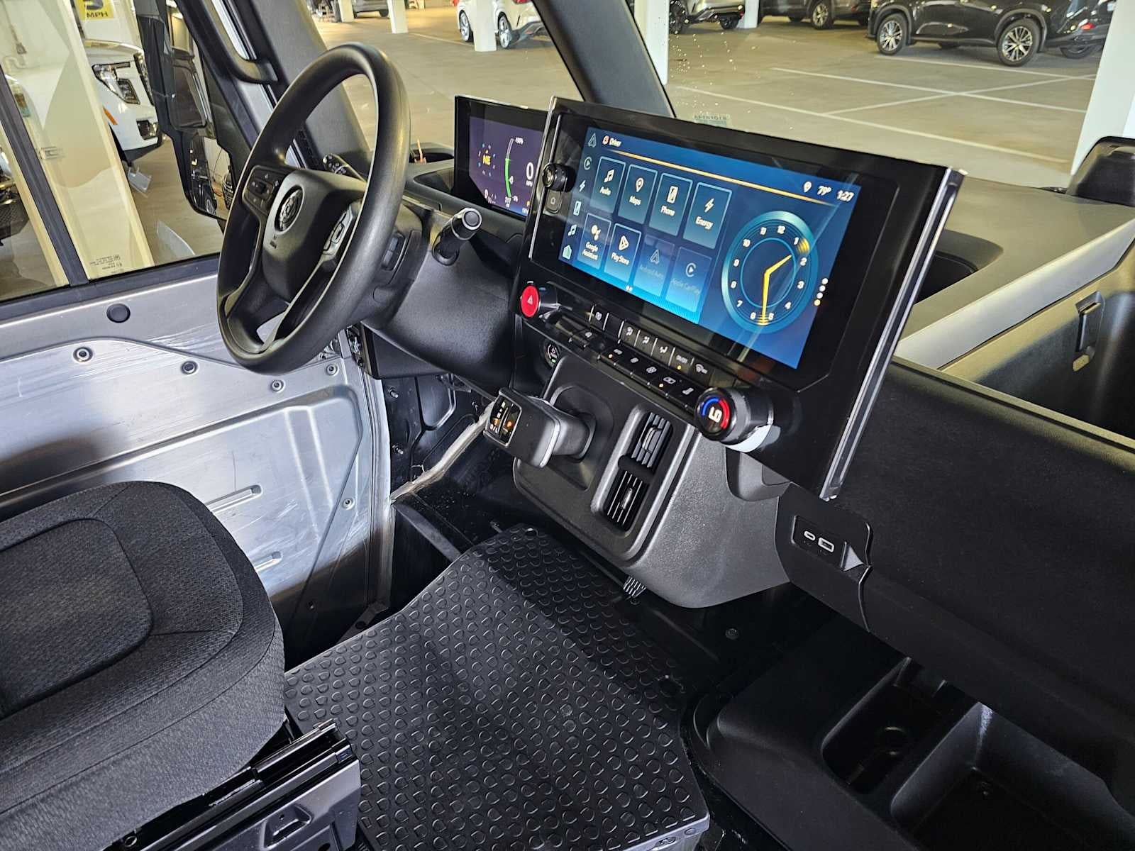 2023 BrightDrop Zevo 600 eAWD 600