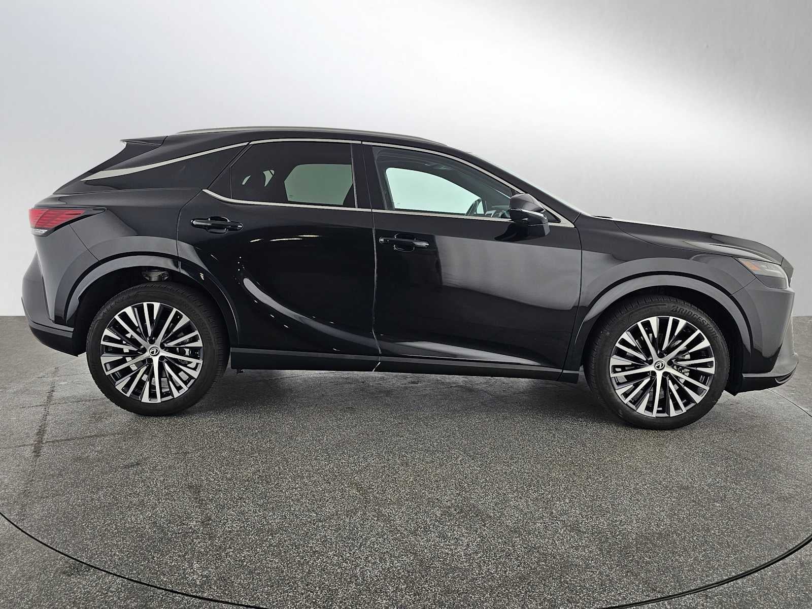 2023 Lexus RX Premium Plus