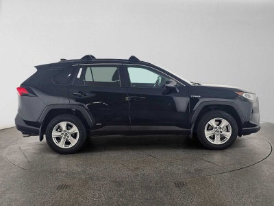 2020 Toyota RAV4 Hybrid XLE