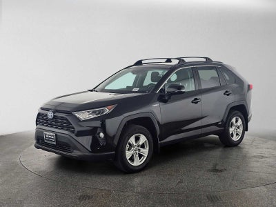 2020 Toyota RAV4 Hybrid XLE