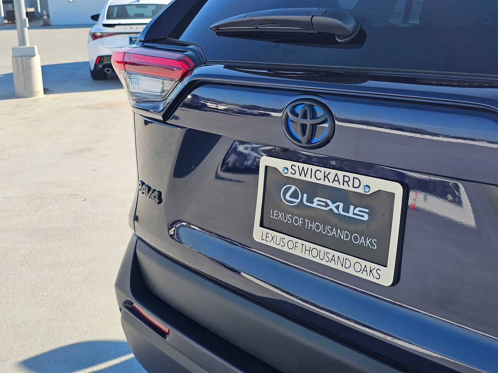 2024 Toyota RAV4 Hybrid XLE