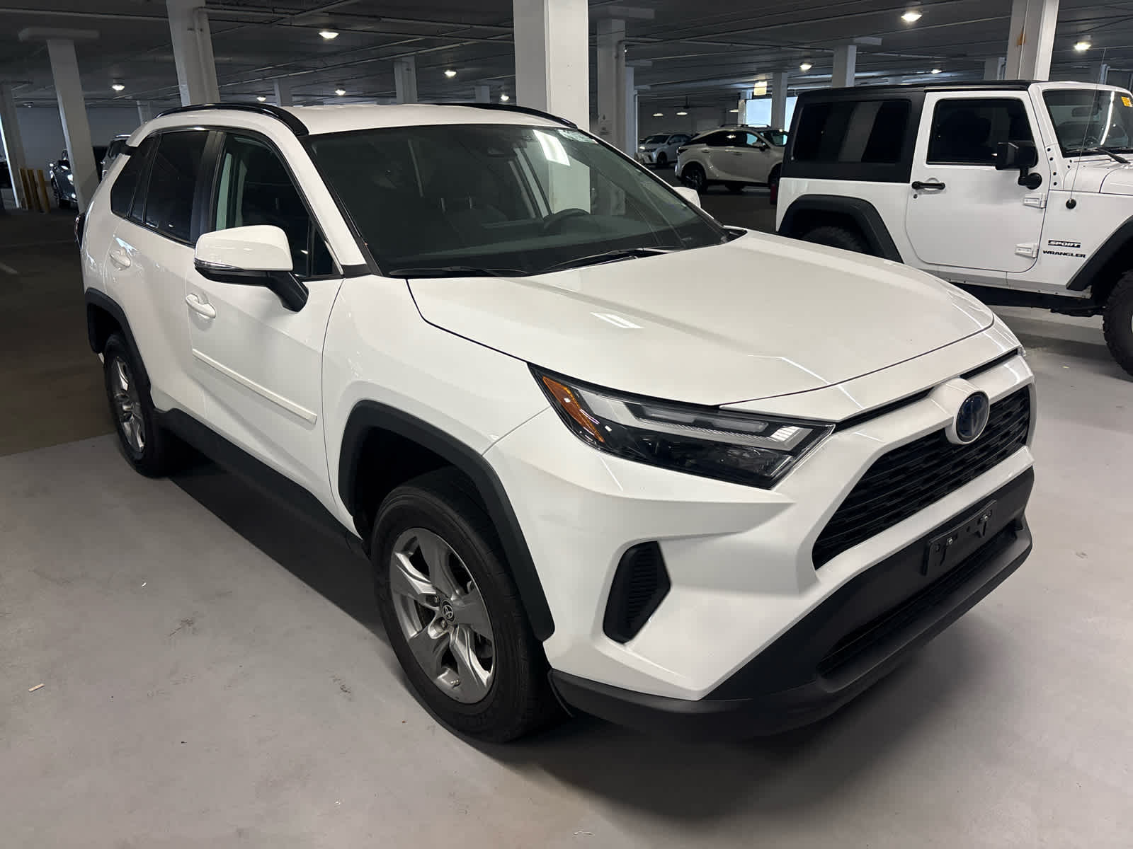 2024 Toyota RAV4 Hybrid LE