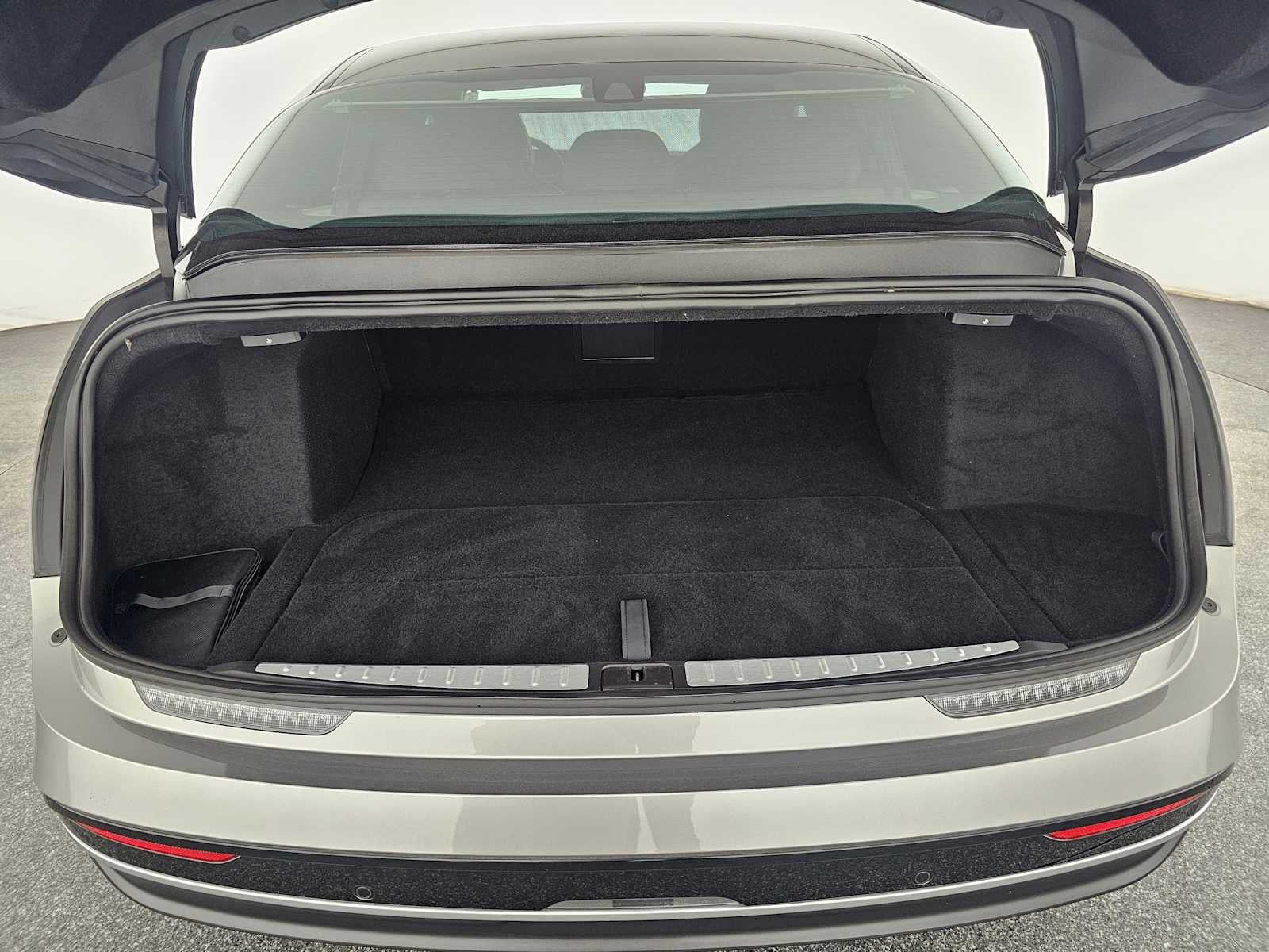 2023 Lucid Air Touring