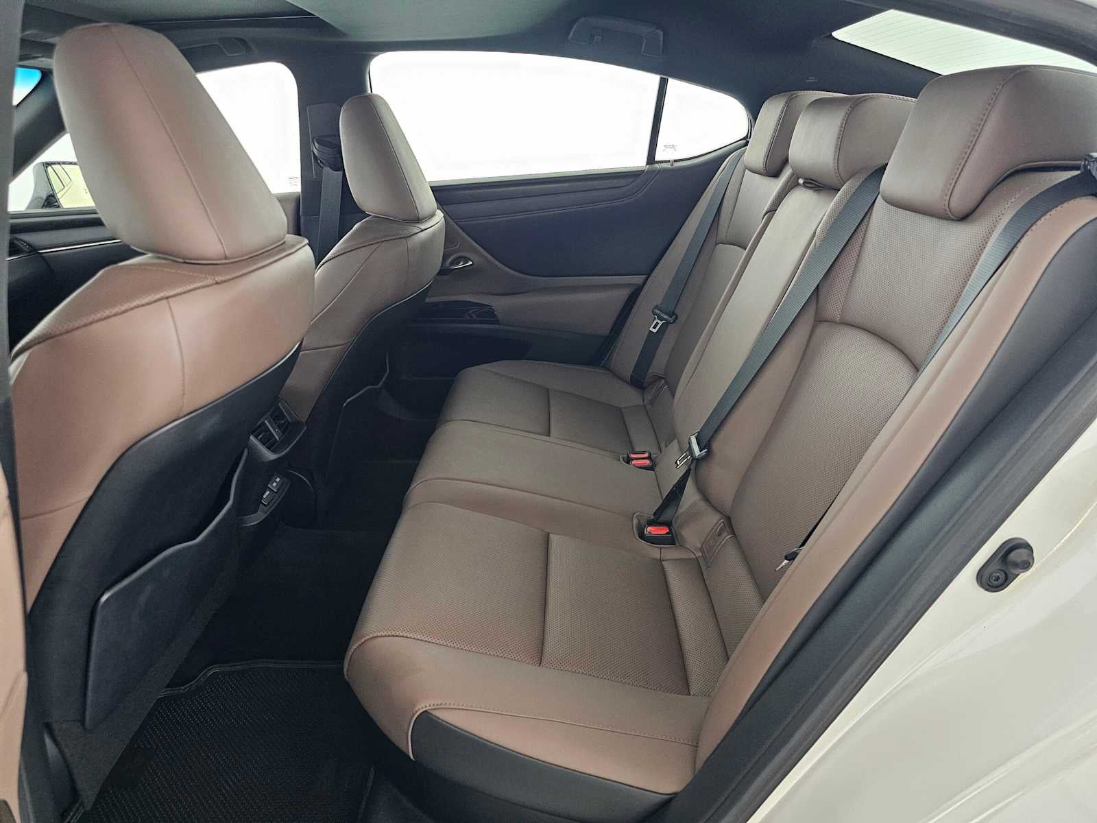 2023 Lexus ES 300h ES 300h