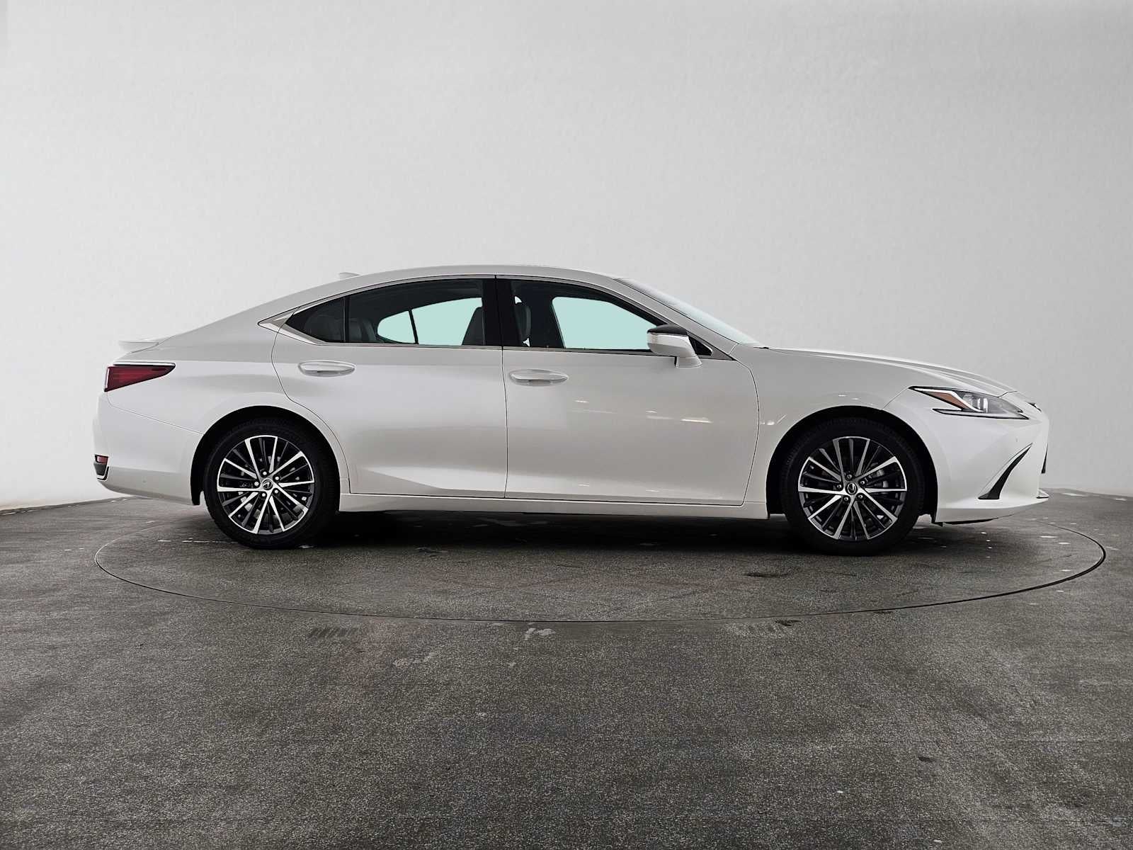 2023 Lexus ES 300h ES 300h