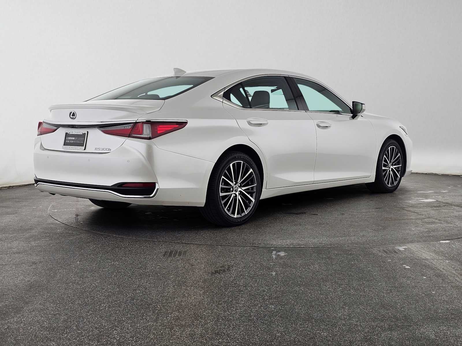 2023 Lexus ES 300h ES 300h