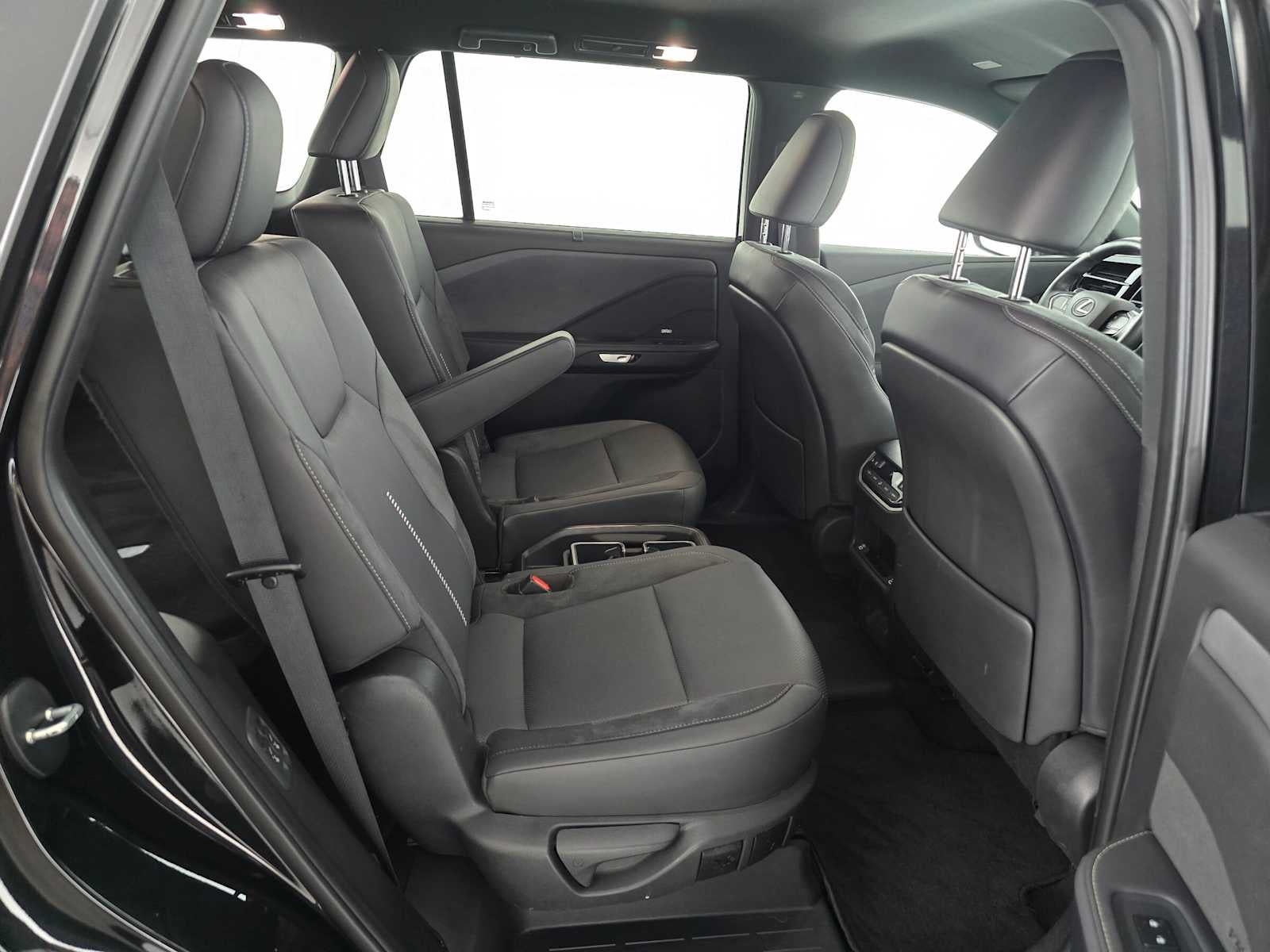 2025 Lexus TX 550h+ Luxury