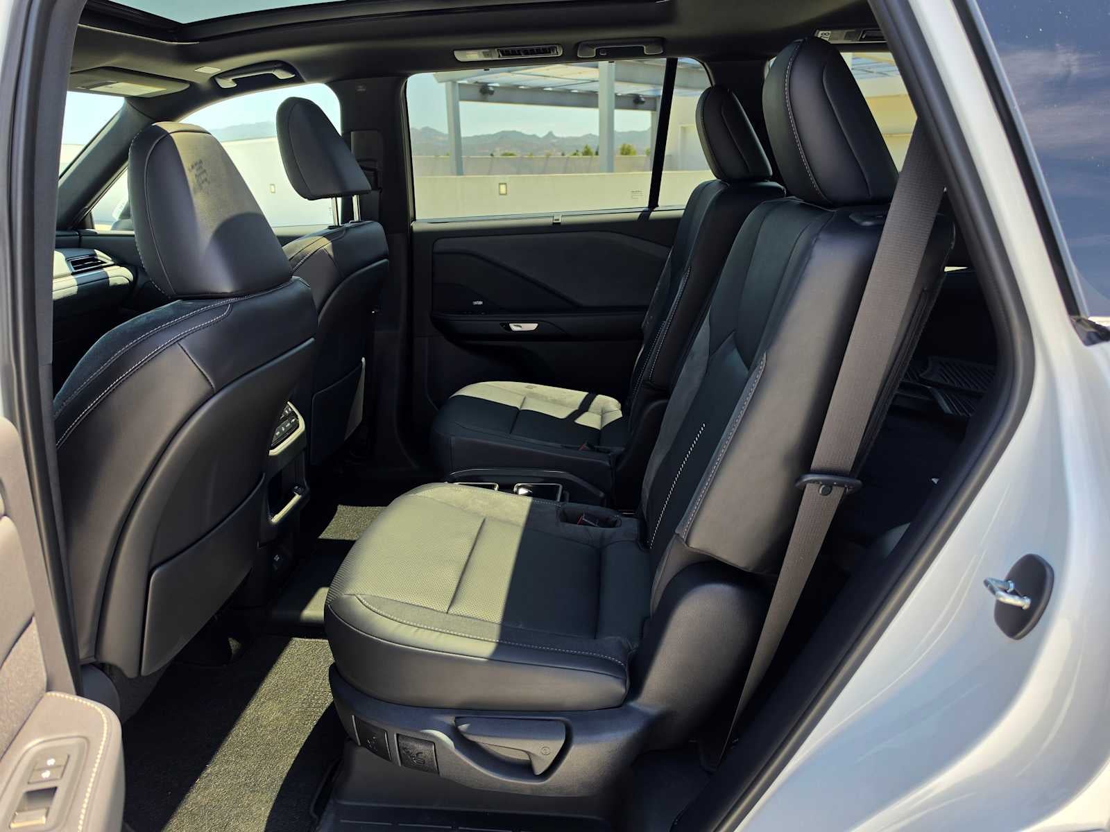 2026 Lexus TX 550h+ Luxury