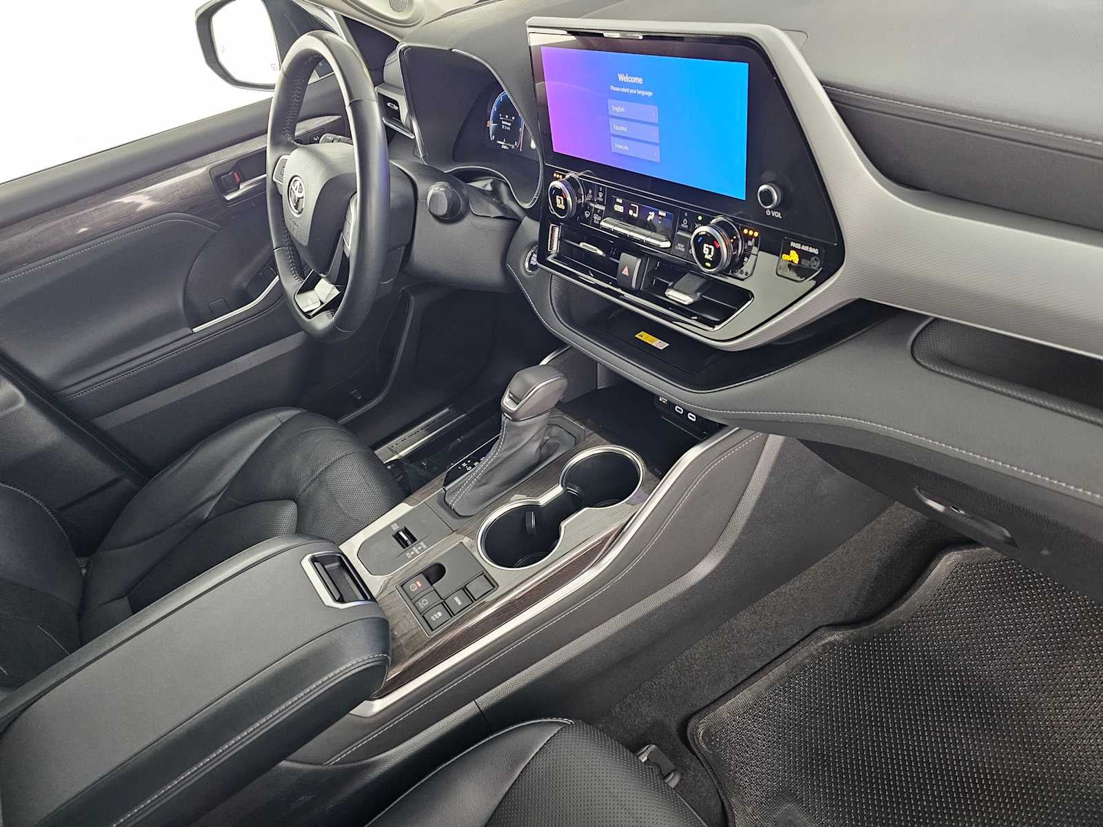 2023 Toyota Highlander Platinum