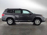 2013 Toyota Highlander SE