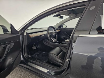 2020 Tesla Model 3 Standard Range