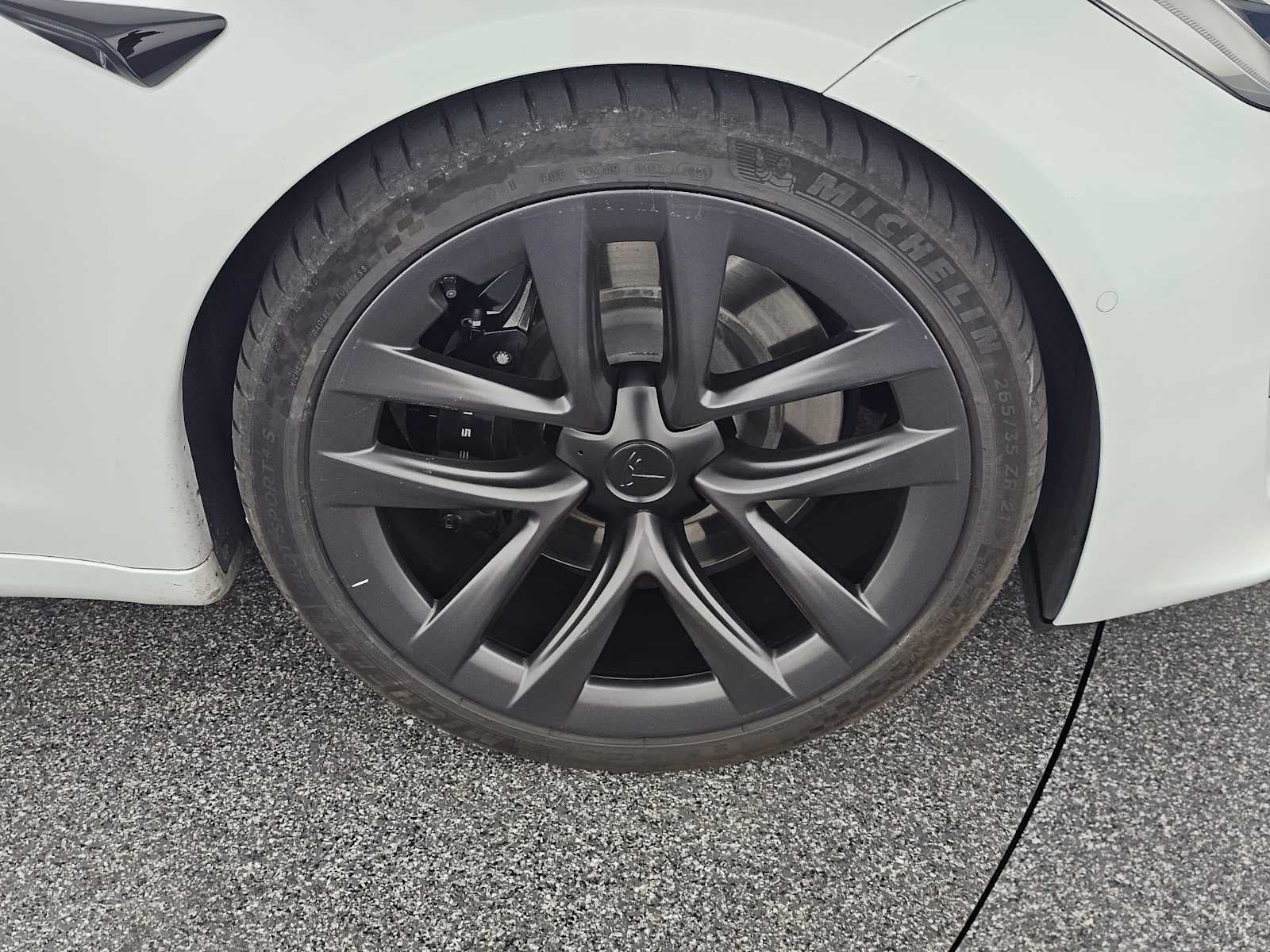 2021 Tesla Model S Plaid