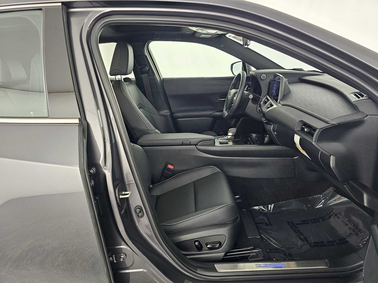 2025 Lexus UX 300h UX 300h