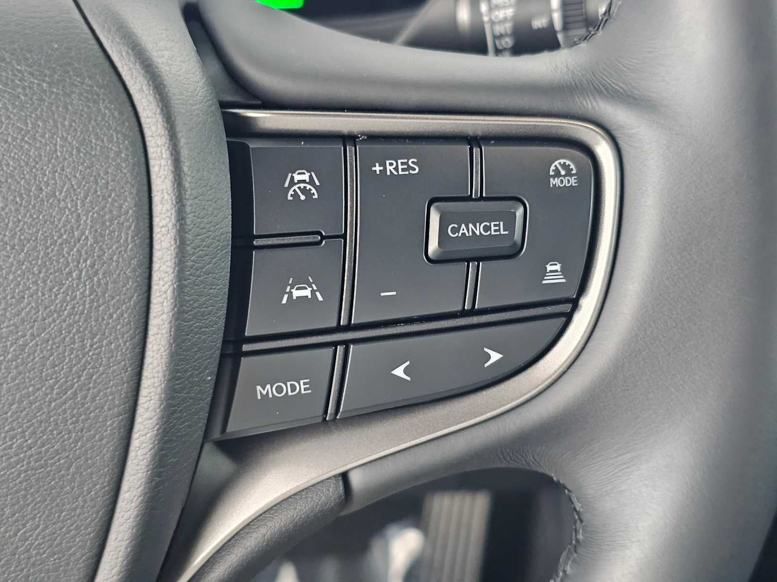 2025 Lexus UX 300h UX 300h