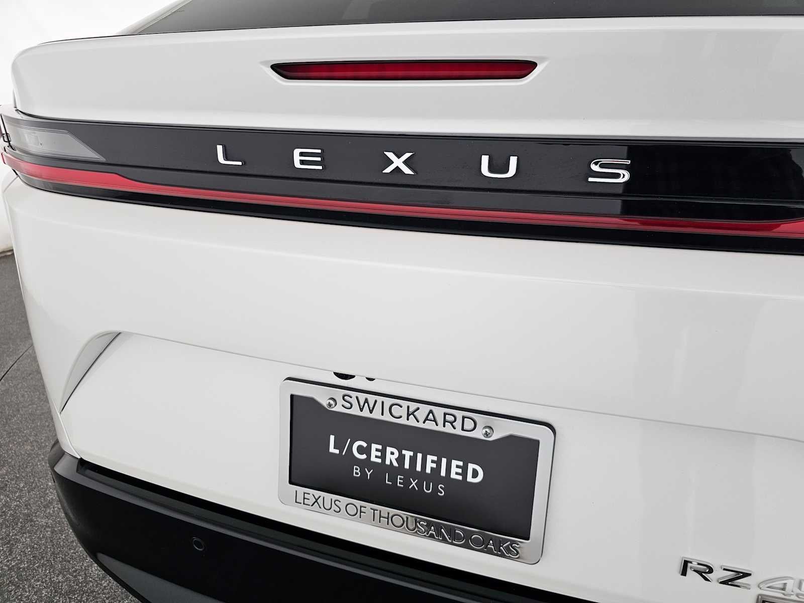 2023 Lexus RZ 450e Premium