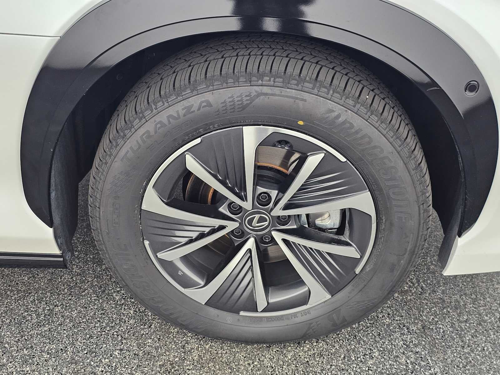 2023 Lexus RZ 450e Premium