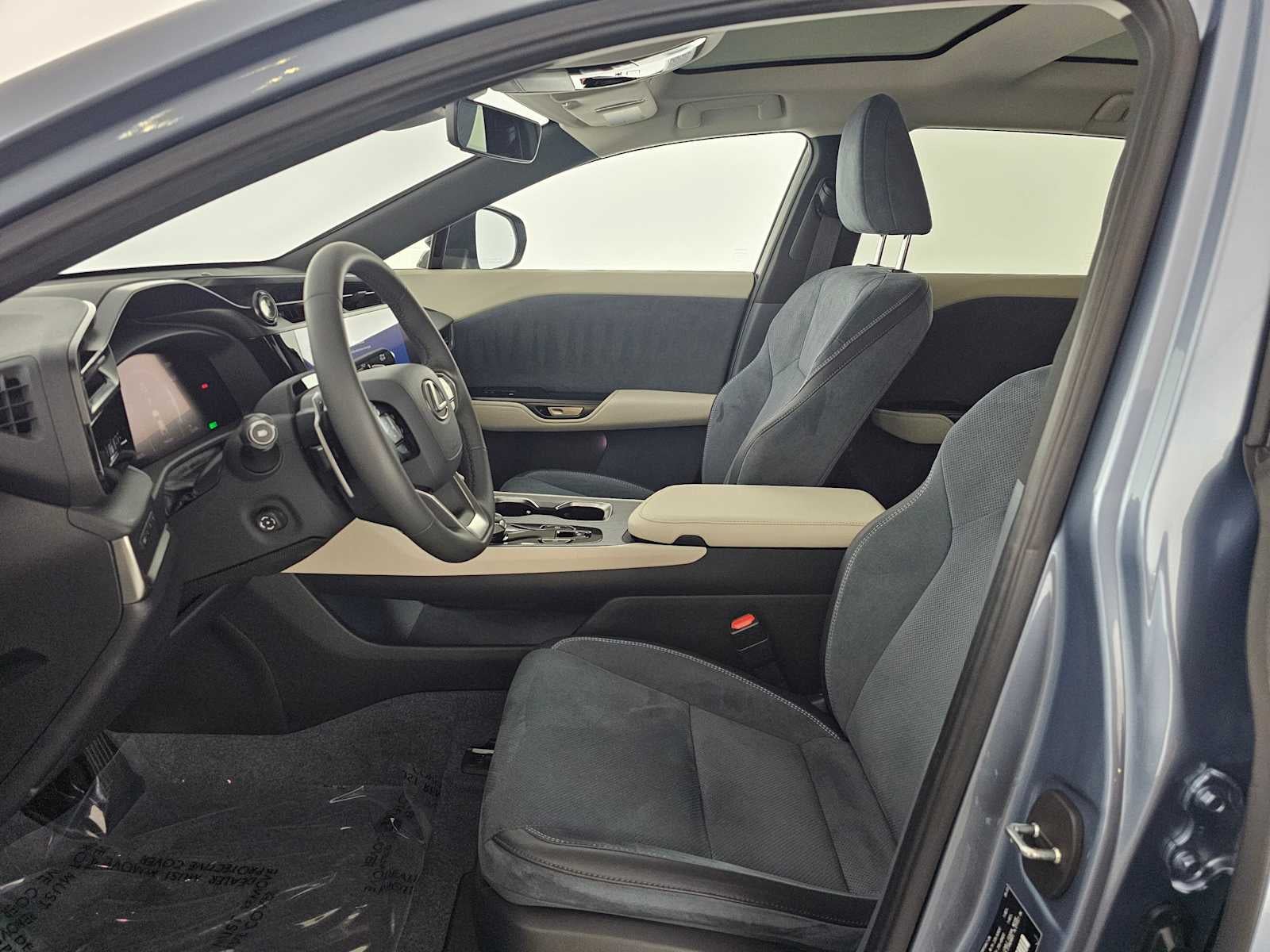 2023 Lexus RZ 450e Luxury