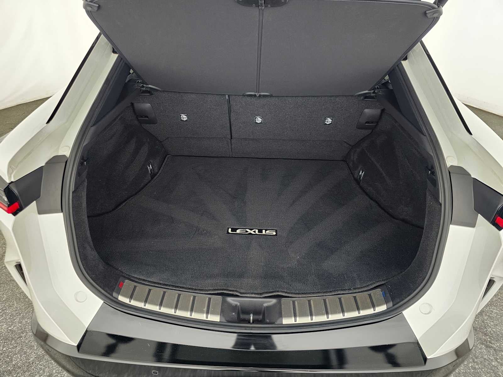 2023 Lexus RZ 450e Premium