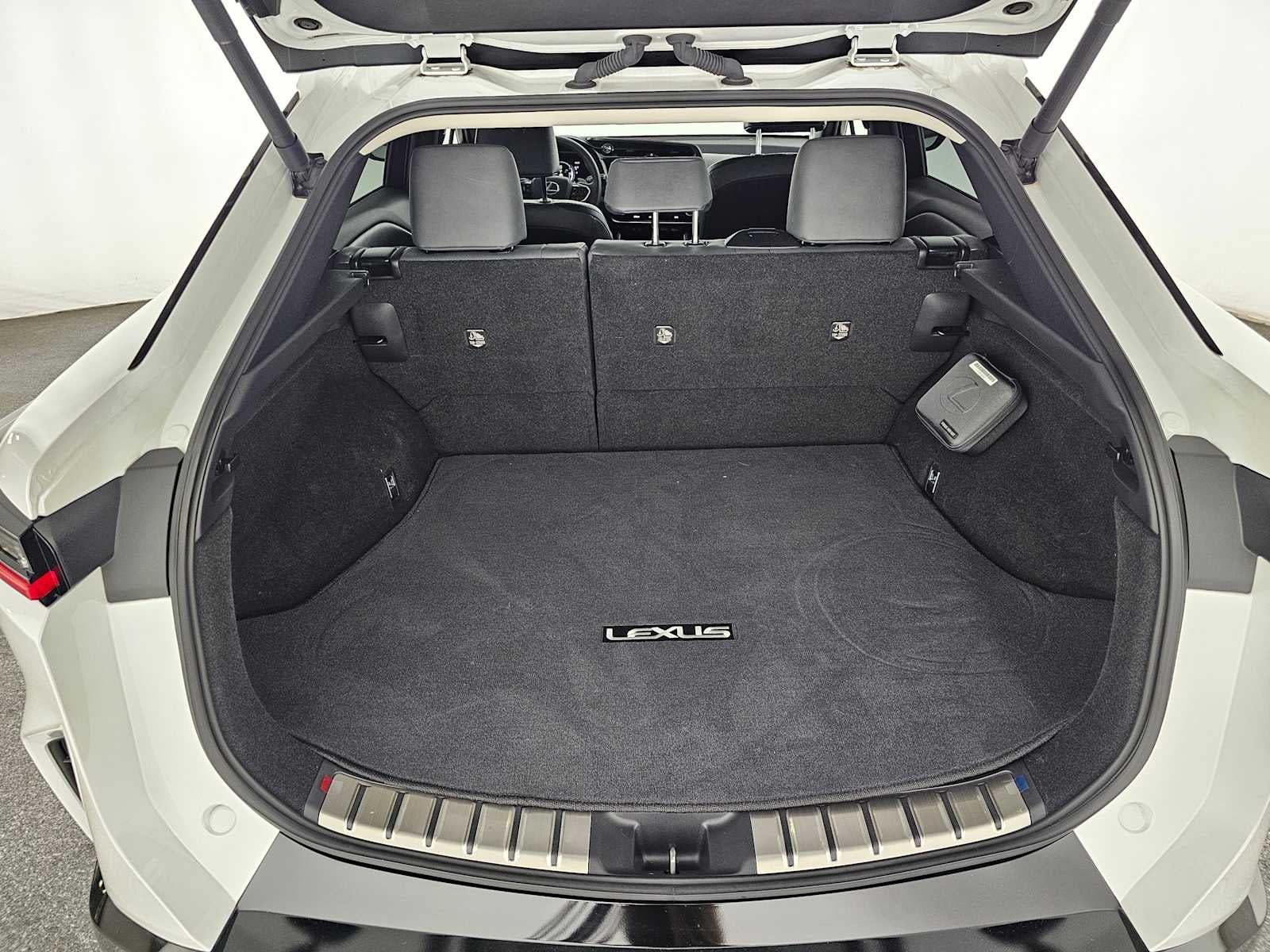 2024 Lexus RZ 450e Premium