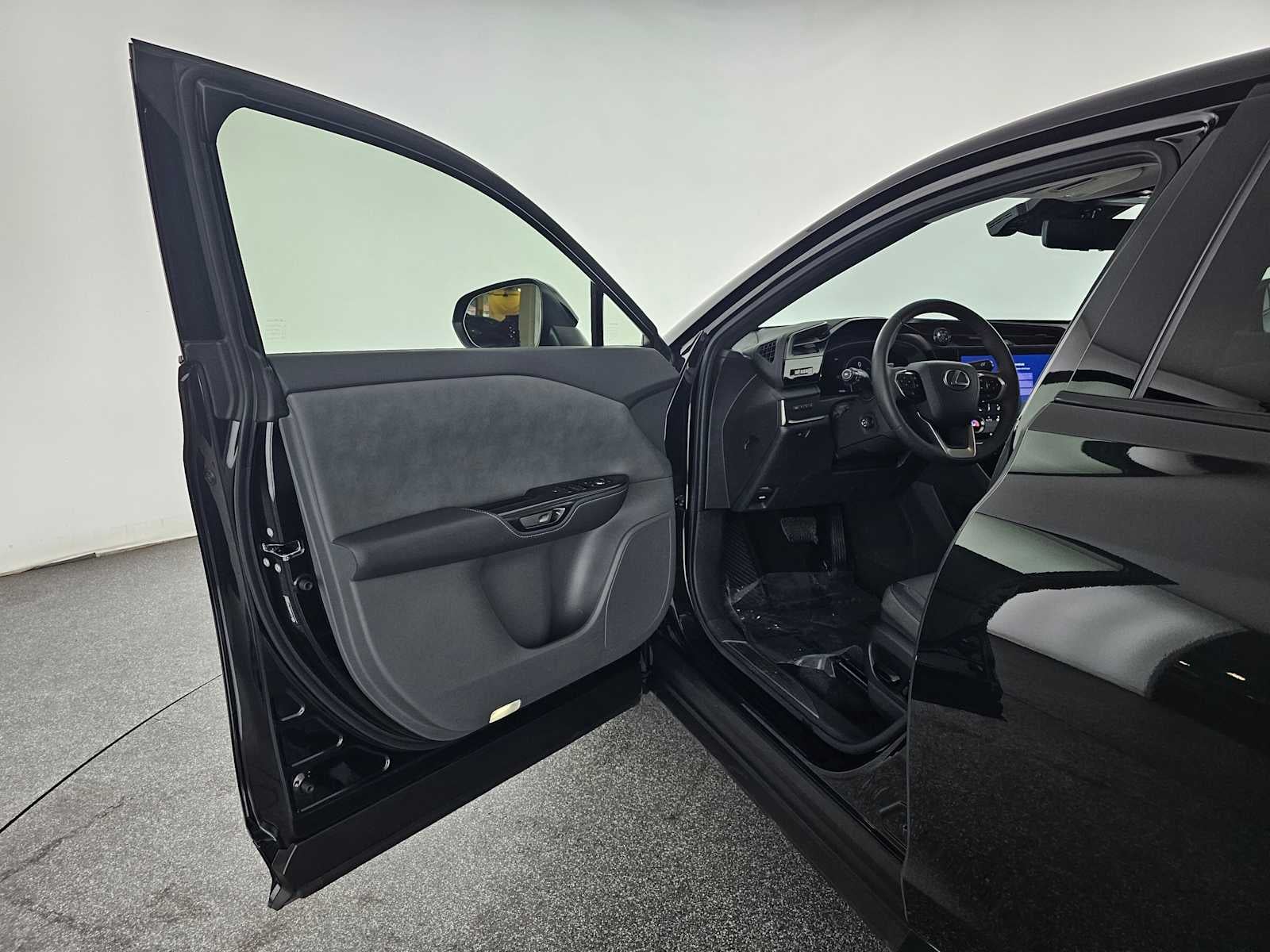 2023 Lexus RZ Premium